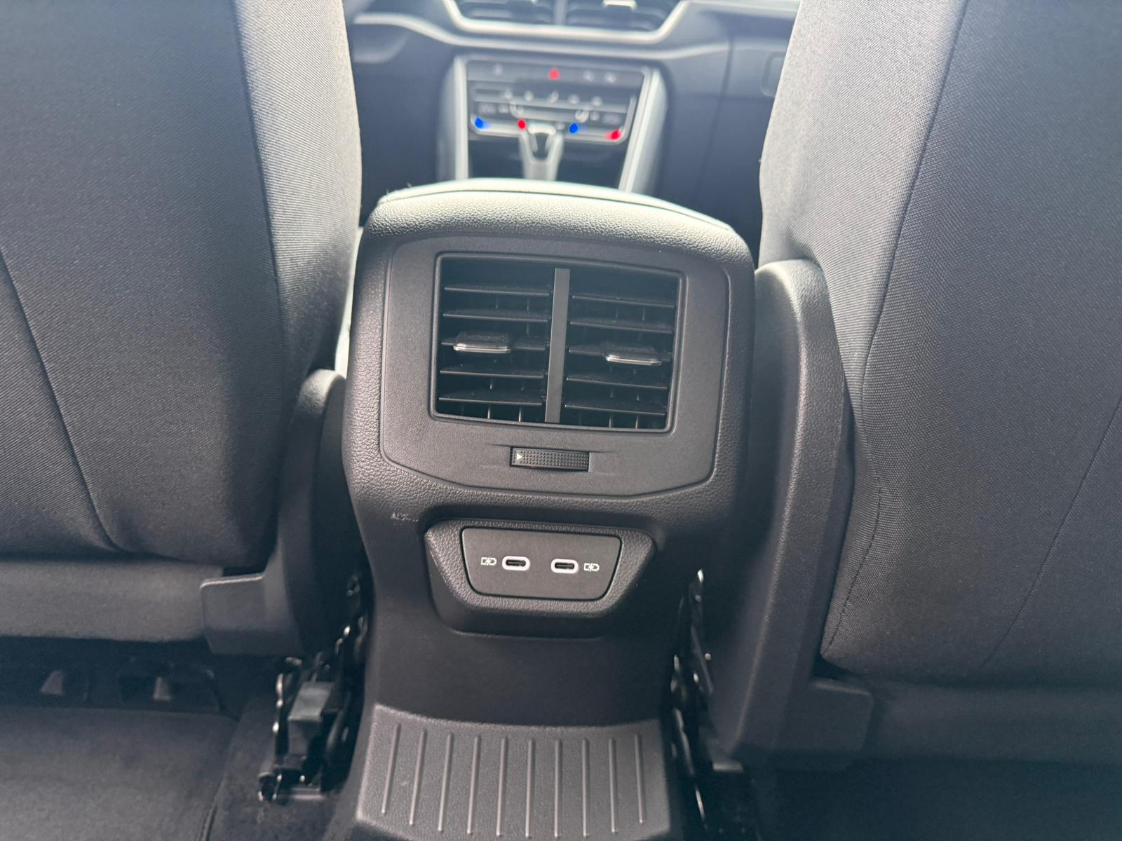 VOLKSWAGEN T-ROC STYLE 1.5 TSI 150Ch  DSG7 – 5P