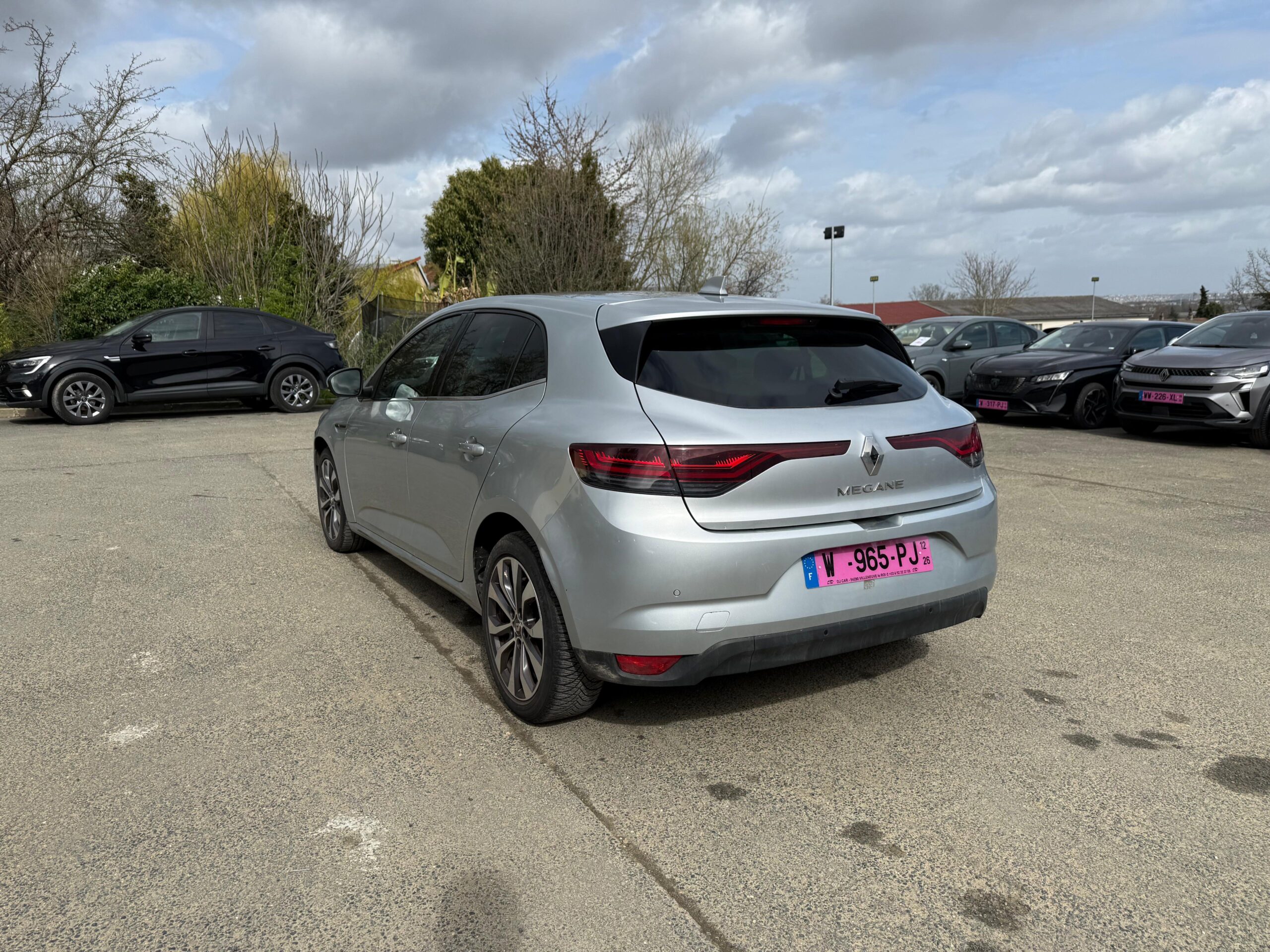 RENAULT MEGANE IV BERLINE 1.3 TCe 140 EDC Techno – 5P