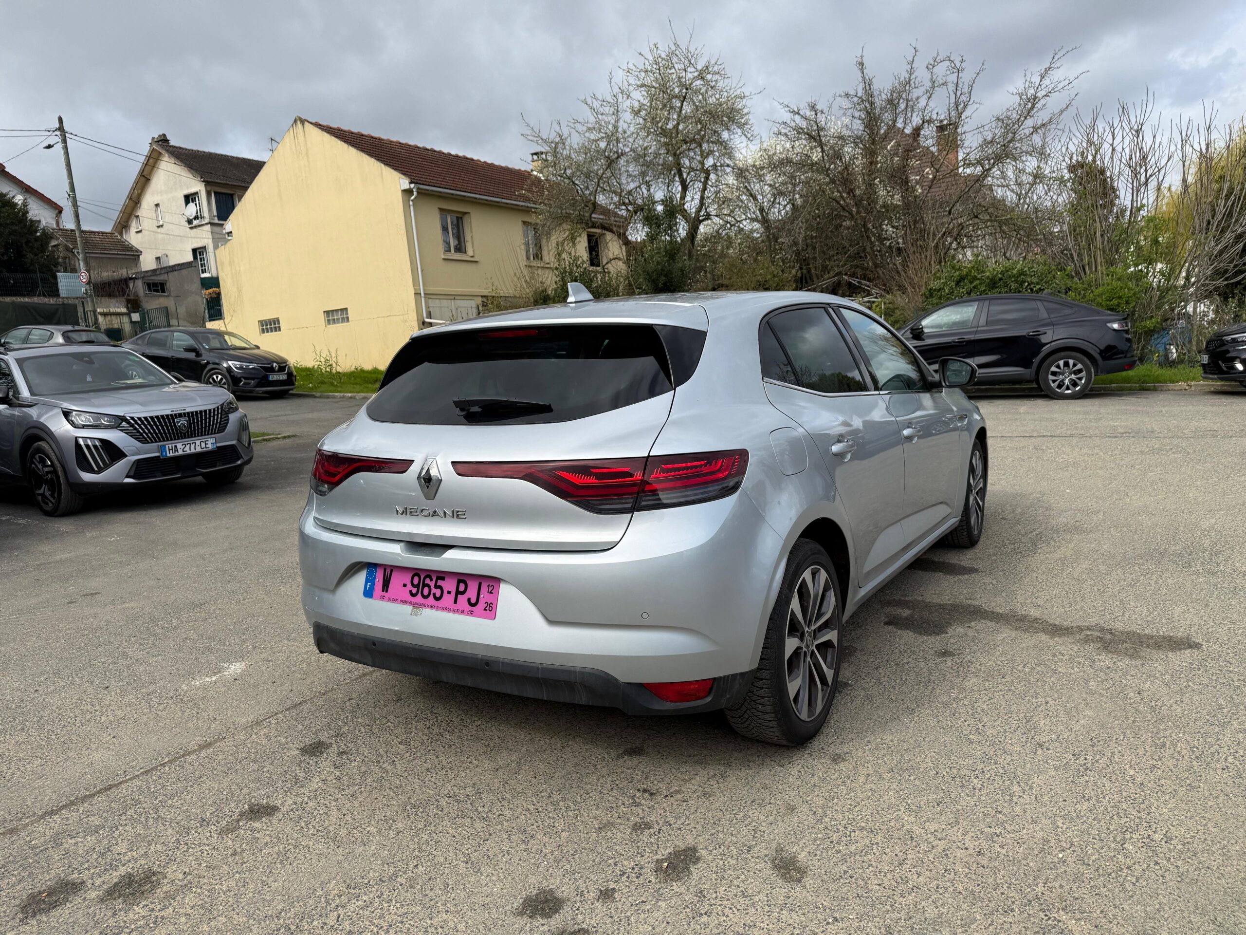 RENAULT MEGANE IV BERLINE 1.3 TCe 140 EDC Techno – 5P