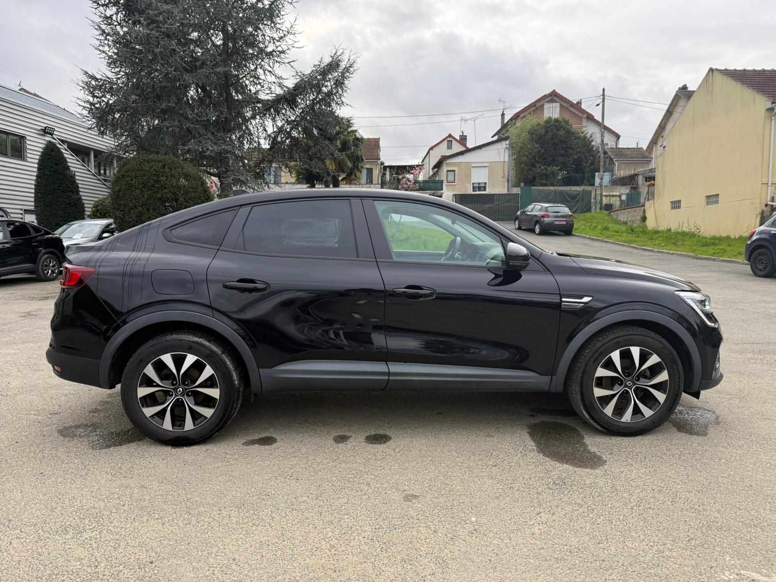 RENAULT ARKANA 1.3 TCe 140 EDC EVOLUTION – BVA7