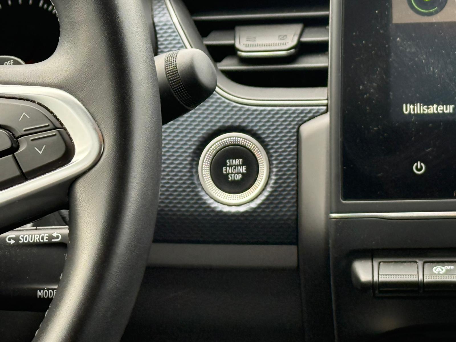 RENAULT ARKANA 1.3 TCe 140 EDC EVOLUTION – BVA7