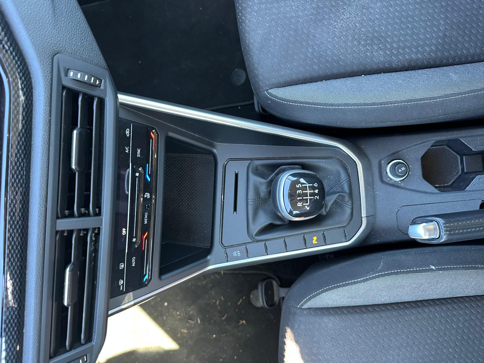 VOLKSWAGEN TAIGO 1.0 TSI 115 BVM6 LIFE – 5P