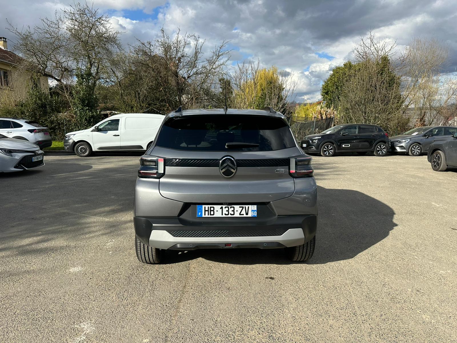 Achat CITROEN C3 V5 Turbo 100 ch BVM6 Max – 5P 20/02/2025 en France pour importation en Algérie (Occasion). Spécialiste Export -3 ans, CCR, Mujahid chez DJ CAR. Réf q8uq5r