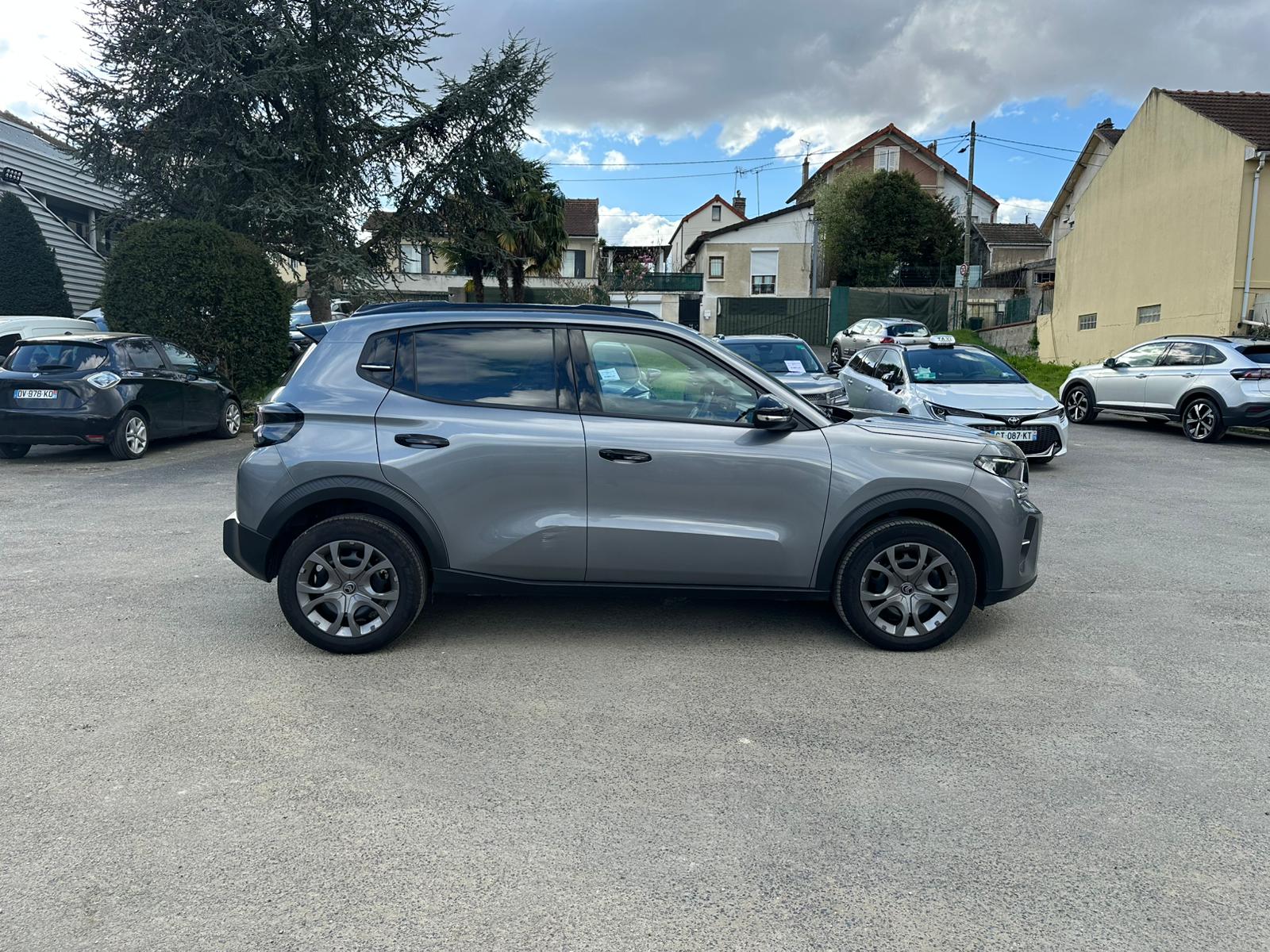 Achat CITROEN C3 V5 Turbo 100 ch BVM6 Max – 5P 20/02/2025 en France pour importation en Algérie (Occasion). Spécialiste Export -3 ans, CCR, Mujahid chez DJ CAR. Réf q8uq5r