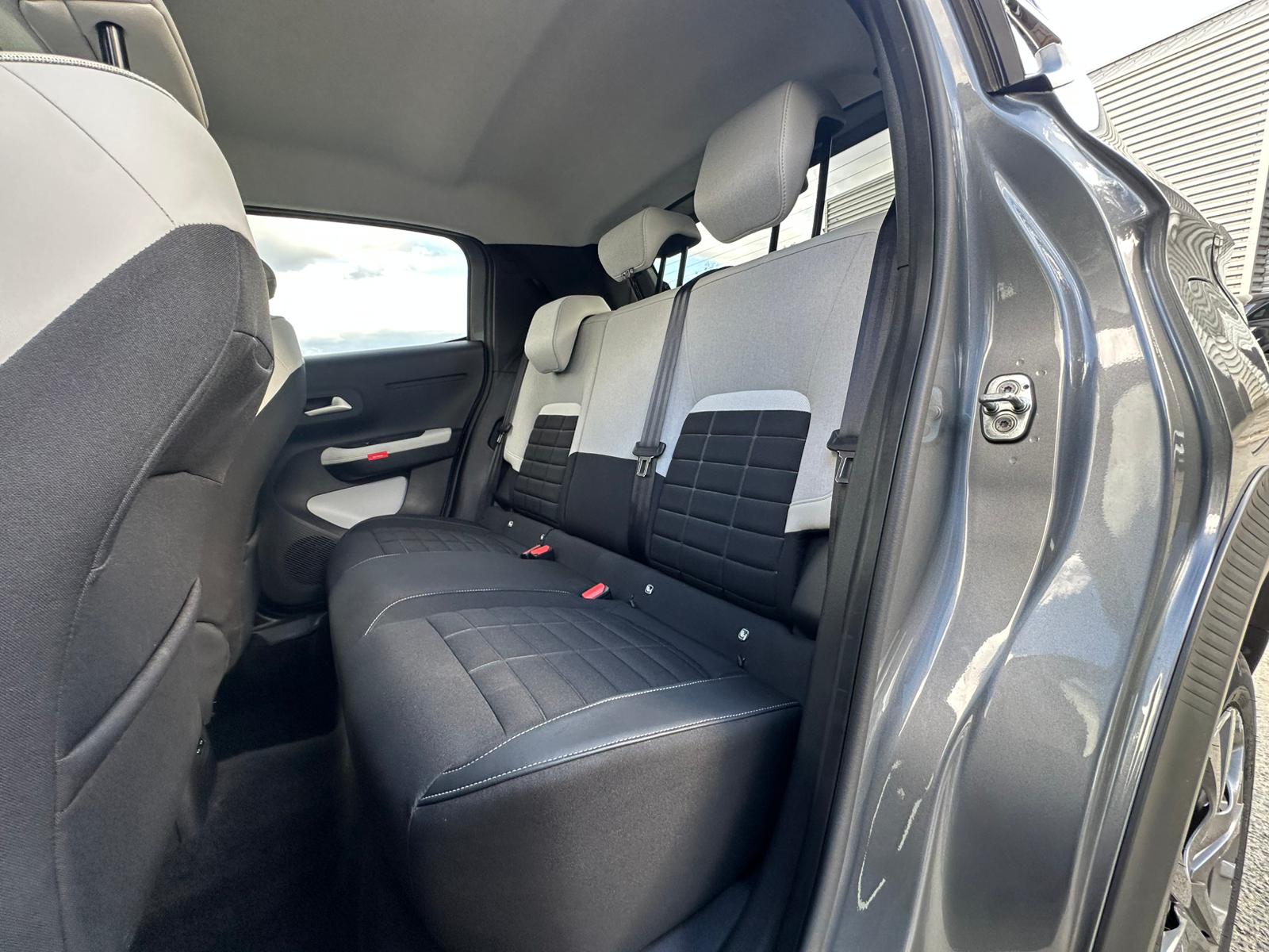 Achat CITROEN C3 V5 Turbo 100 ch BVM6 Max – 5P 20/02/2025 en France pour importation en Algérie (Occasion). Spécialiste Export -3 ans, CCR, Mujahid chez DJ CAR. Réf q8uq5r