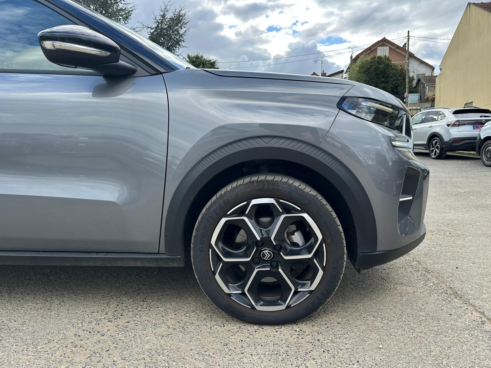 Achat CITROEN C3 V5 Turbo 100 ch BVM6 Max – 5P 31/01/2025 en France pour importation en Algérie (Occasion). Spécialiste Export -3 ans, CCR, Mujahid chez DJ CAR. Réf 82kolnh
