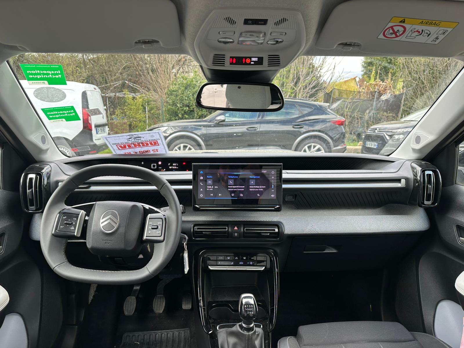 Achat CITROEN C3 V5 Turbo 100 ch BVM6 Max – 5P 31/01/2025 en France pour importation en Algérie (Occasion). Spécialiste Export -3 ans, CCR, Mujahid chez DJ CAR. Réf 82kolnh