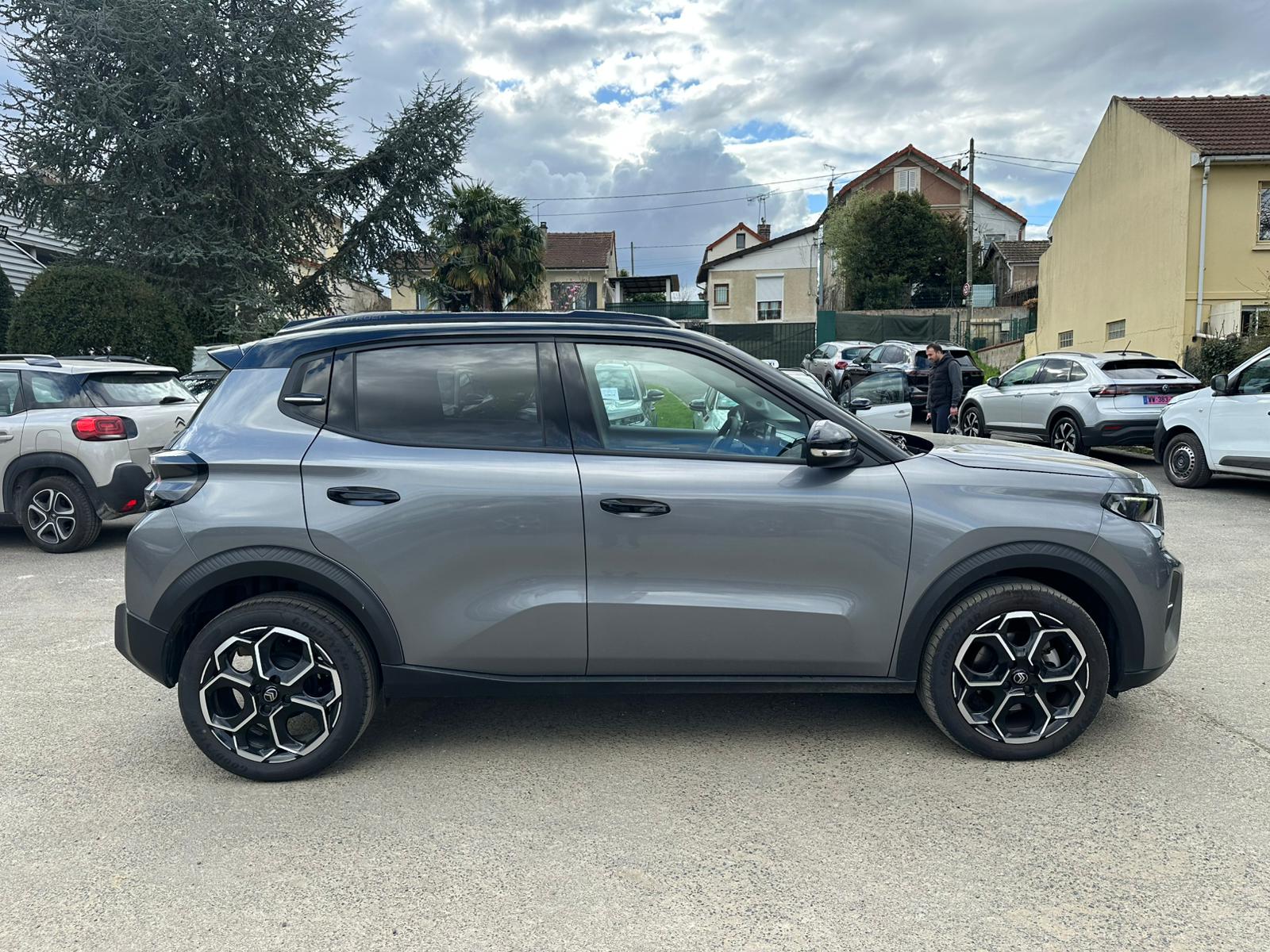 Achat CITROEN C3 V5 Turbo 100 ch BVM6 Max – 5P 31/01/2025 en France pour importation en Algérie (Occasion). Spécialiste Export -3 ans, CCR, Mujahid chez DJ CAR. Réf 82kolnh