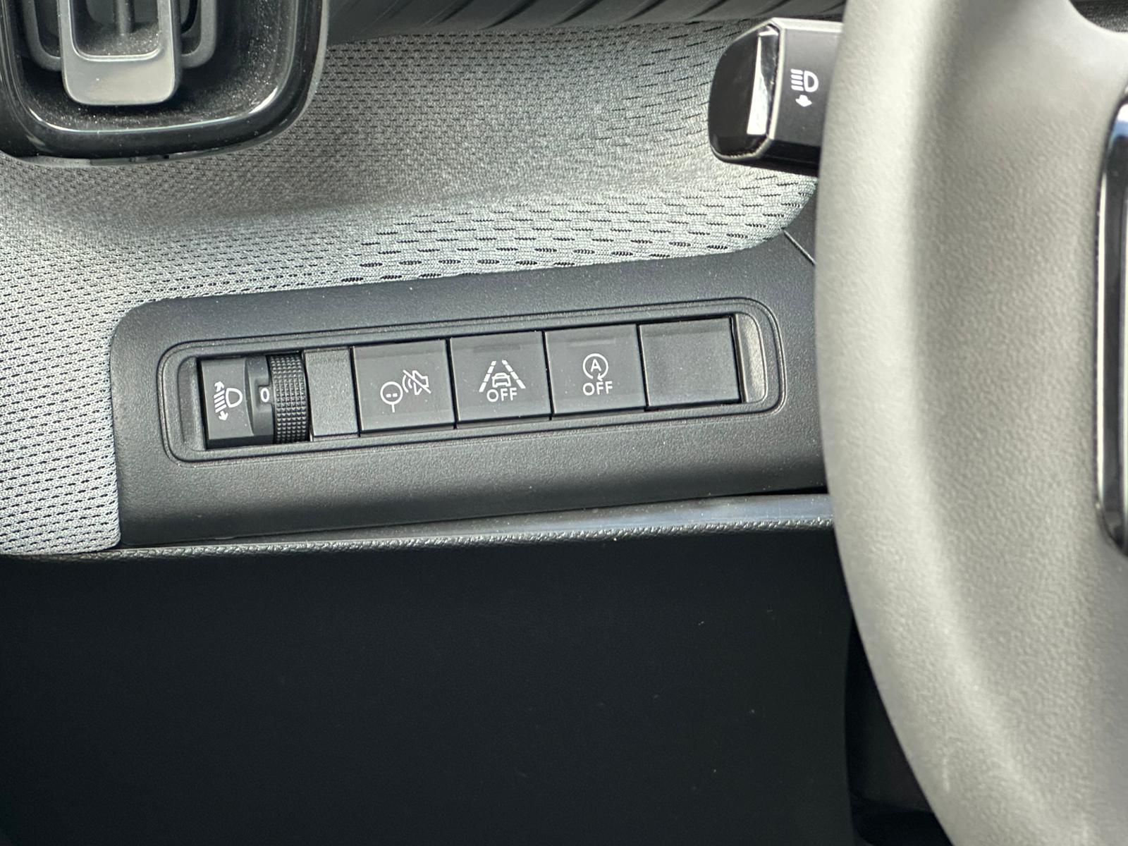 Achat CITROEN C3 V5 Turbo 100 ch BVM6 Max – 5P 31/01/2025 en France pour importation en Algérie (Occasion). Spécialiste Export -3 ans, CCR, Mujahid chez DJ CAR. Réf 82kolnh