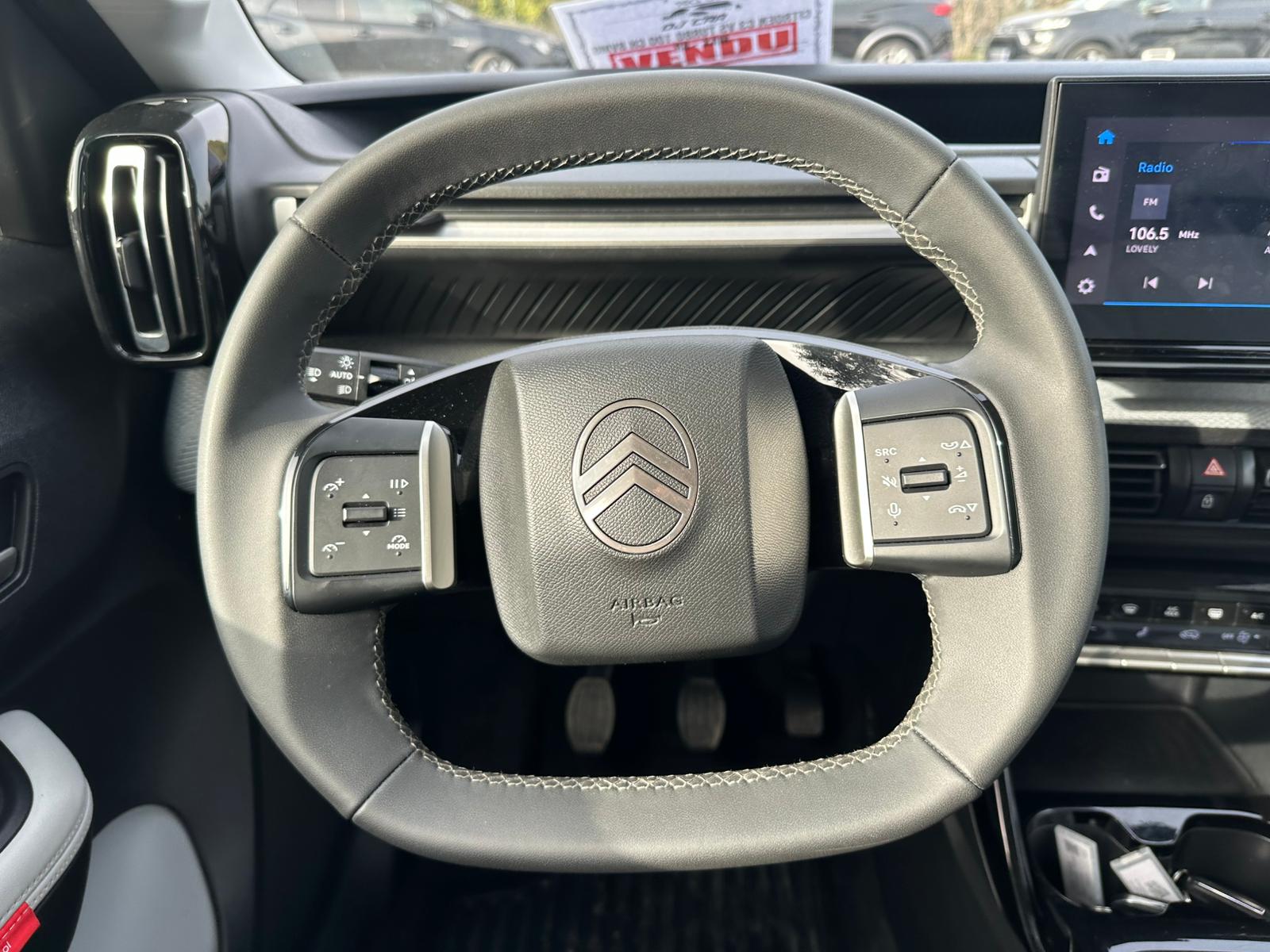 Achat CITROEN C3 V5 Turbo 100 ch BVM6 Max – 5P 31/01/2025 en France pour importation en Algérie (Occasion). Spécialiste Export -3 ans, CCR, Mujahid chez DJ CAR. Réf 3qkk0gi