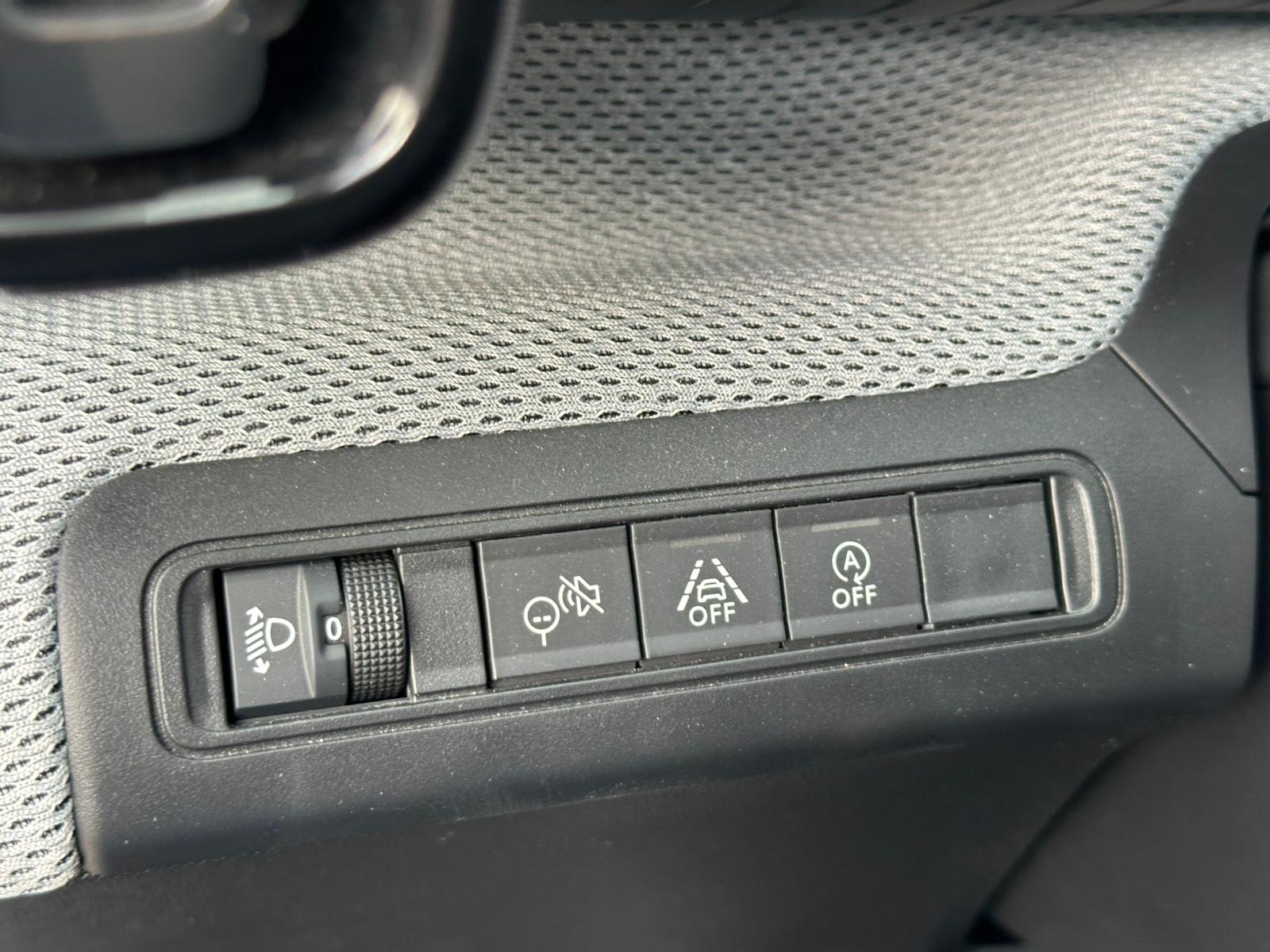 Achat CITROEN C3 V5 Turbo 100 ch BVM6 Plus – 5P 30/01/2025 en France pour importation en Algérie (Occasion). Spécialiste Export -3 ans, CCR, Mujahid chez DJ CAR. Réf 5tjc903