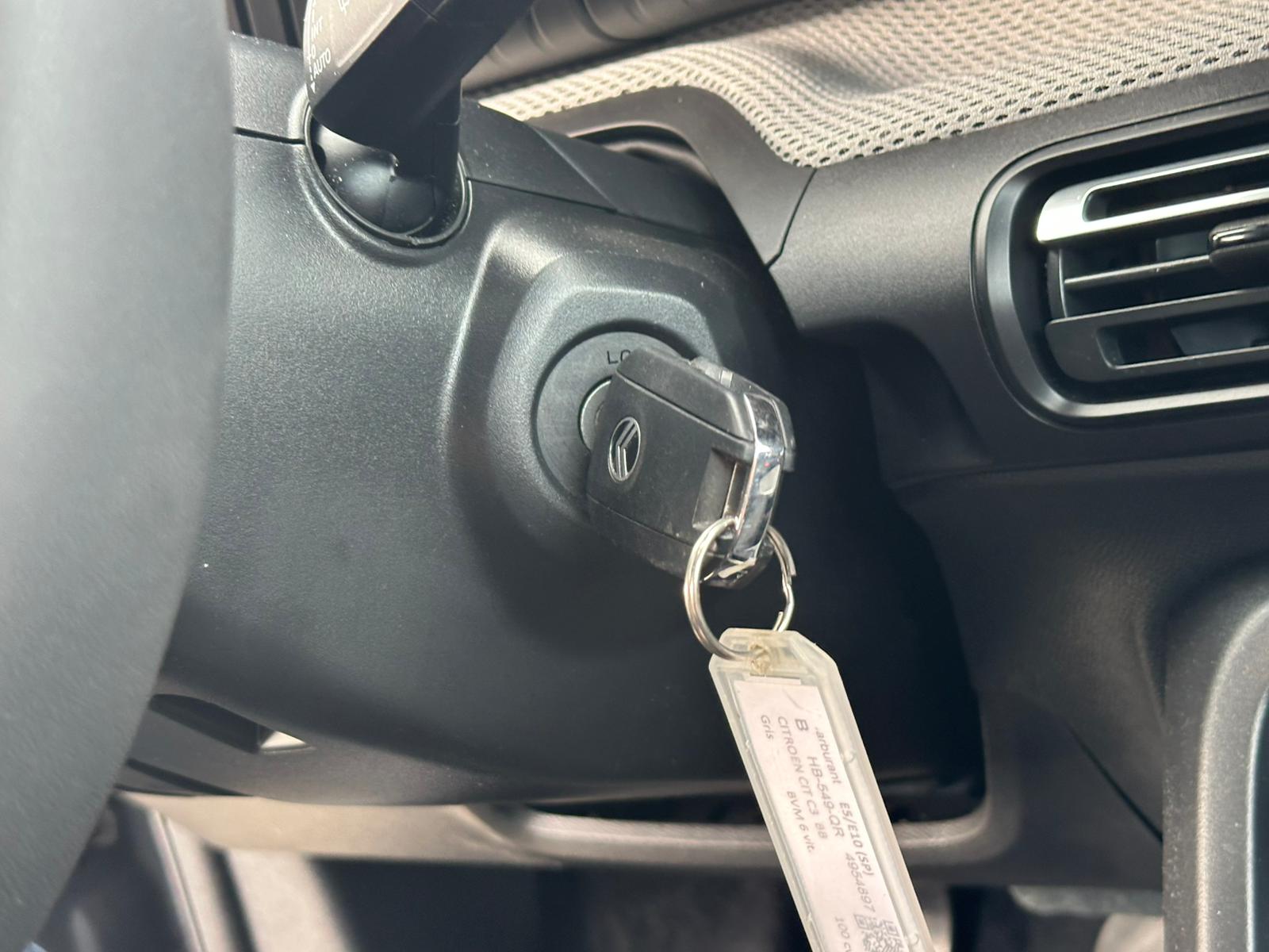 Achat CITROEN C3 V5 Turbo 100 ch BVM6 Plus – 5P 30/01/2025 en France pour importation en Algérie (Occasion). Spécialiste Export -3 ans, CCR, Mujahid chez DJ CAR. Réf 5tjc903