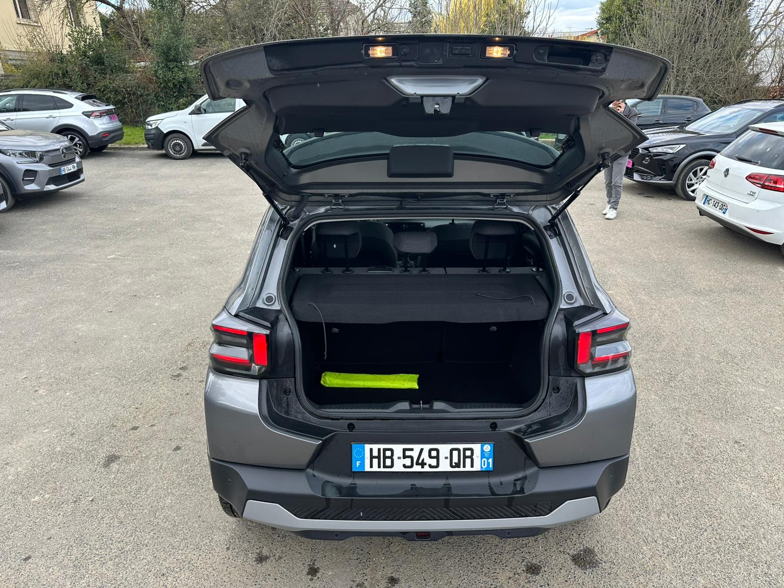 Achat CITROEN C3 V5 Turbo 100 ch BVM6 Plus – 5P 30/01/2025 en France pour importation en Algérie (Occasion). Spécialiste Export -3 ans, CCR, Mujahid chez DJ CAR. Réf 5tjc903