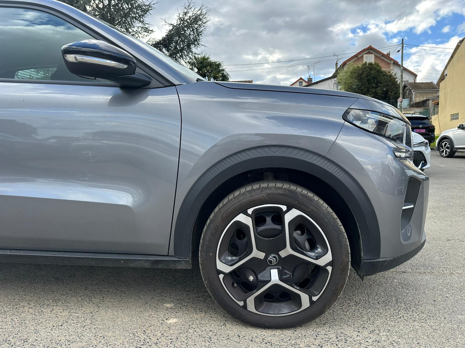 Achat CITROEN C3 V5 Turbo 100 ch BVM6 Plus – 5P 31/03/2025 en France pour importation en Algérie (Occasion). Spécialiste Export -3 ans, CCR, Mujahid chez DJ CAR. Réf ml6jonv