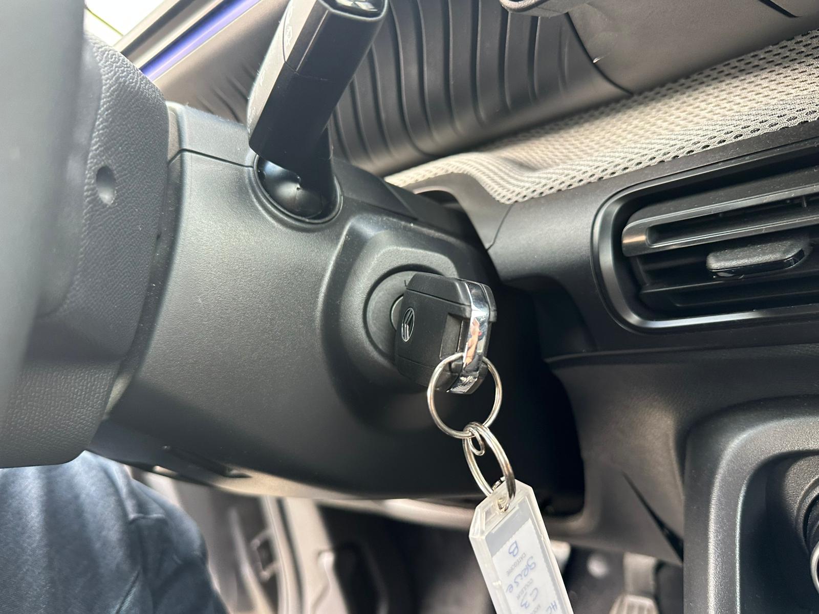 Achat CITROEN C3 V5 Turbo 100 ch BVM6 Plus – 5P 31/03/2025 en France pour importation en Algérie (Occasion). Spécialiste Export -3 ans, CCR, Mujahid chez DJ CAR. Réf ml6jonv