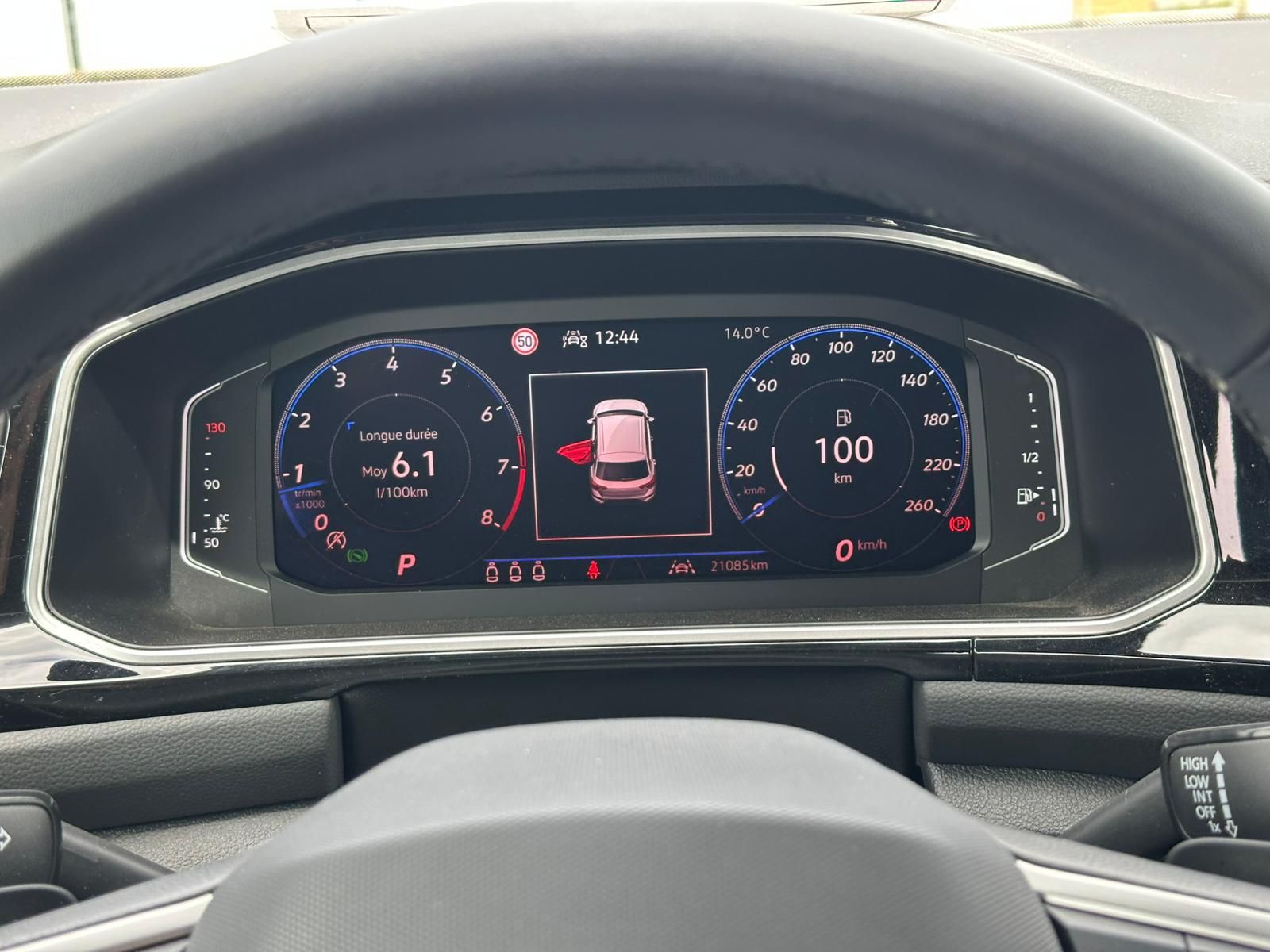 VOLKSWAGEN T-ROC R-LINE 1.5 TSI 150Ch Start/Stop DSG7 – 5P Moteur 1.5 TSI 150 CH occasion - Leader export auto Algérie, licence moudjahidine, CCR (Vue 13) - DJCAR