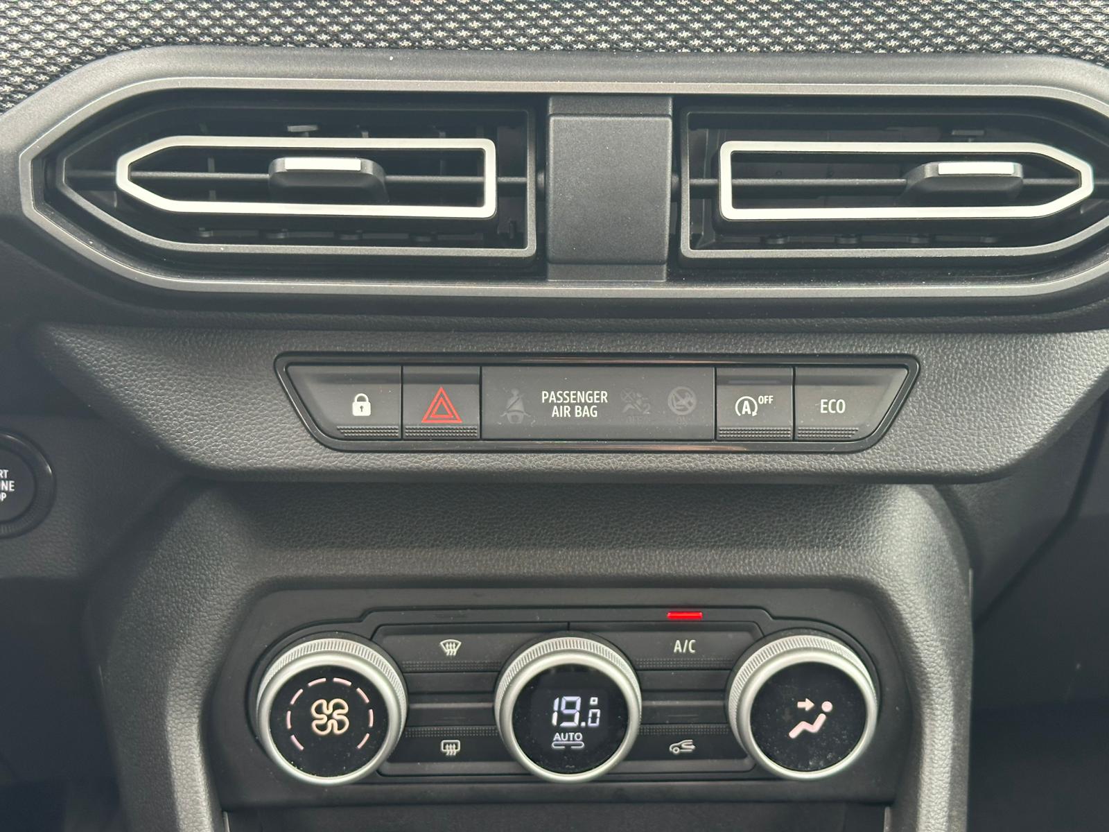 DACIA SANDERO 1.0 TCe 90 Phase 2 Journey – 5P