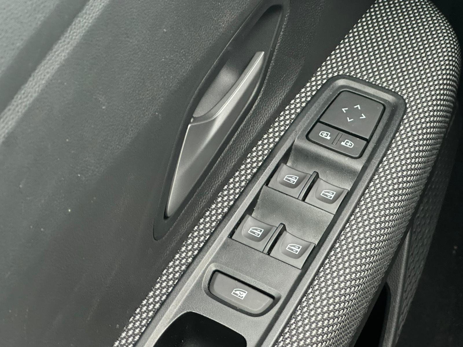 DACIA SANDERO 1.0 TCe 90 Phase 2 Journey – 5P