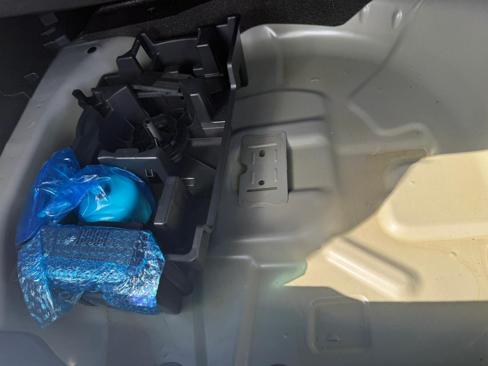 CITROEN C4 1.2 PureTech 130 S&S MAX EAT8 occasion - Leader export auto Algérie, licence moudjahidine, CCR (Vue 6) - DJCAR