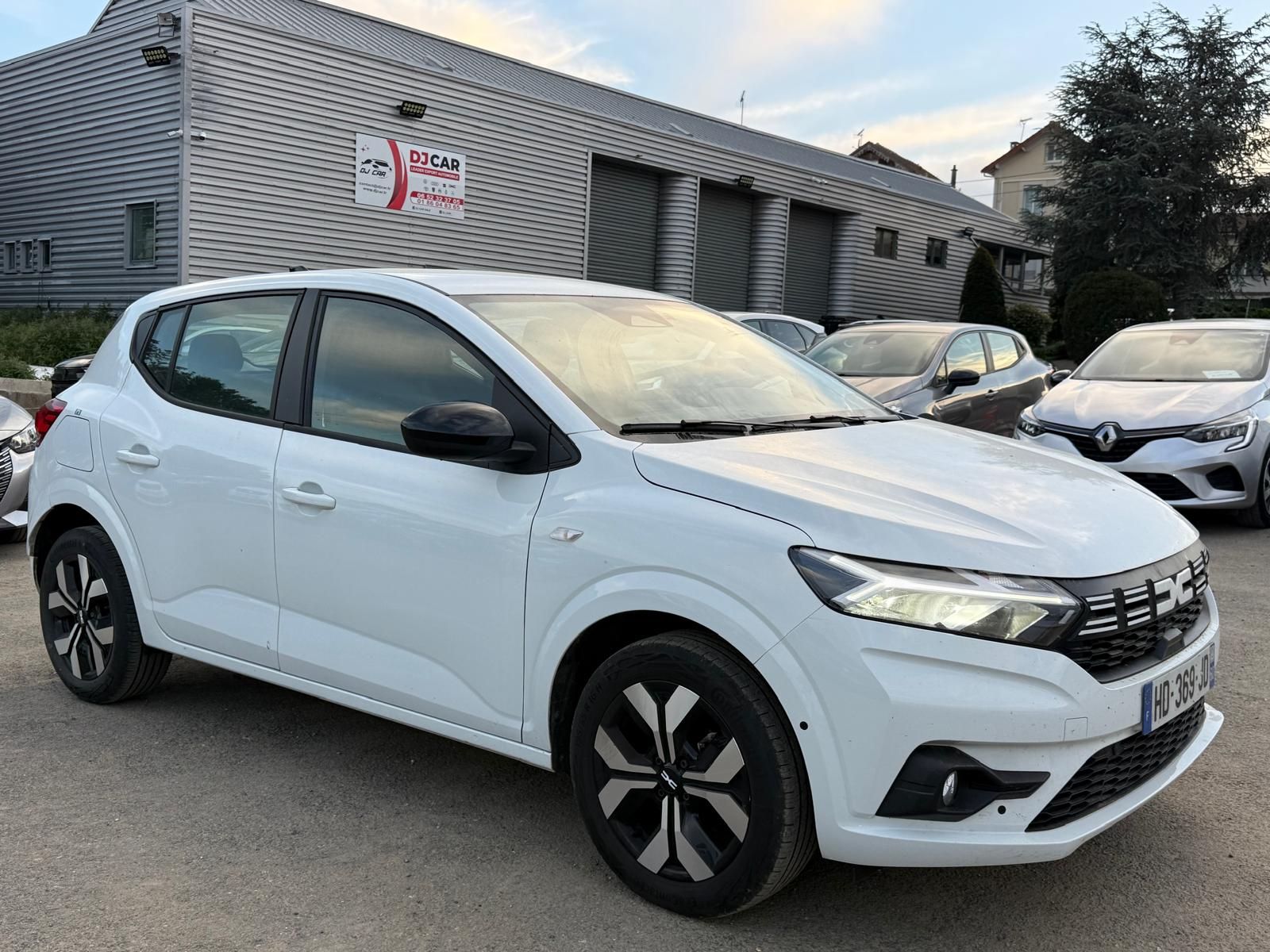 DACIA SANDERO 1.0 TCe 90 Phase 2 Journey – 5P occasion - Leader export auto Algérie, licence moudjahidine, CCR (Vue 3) - DJCAR