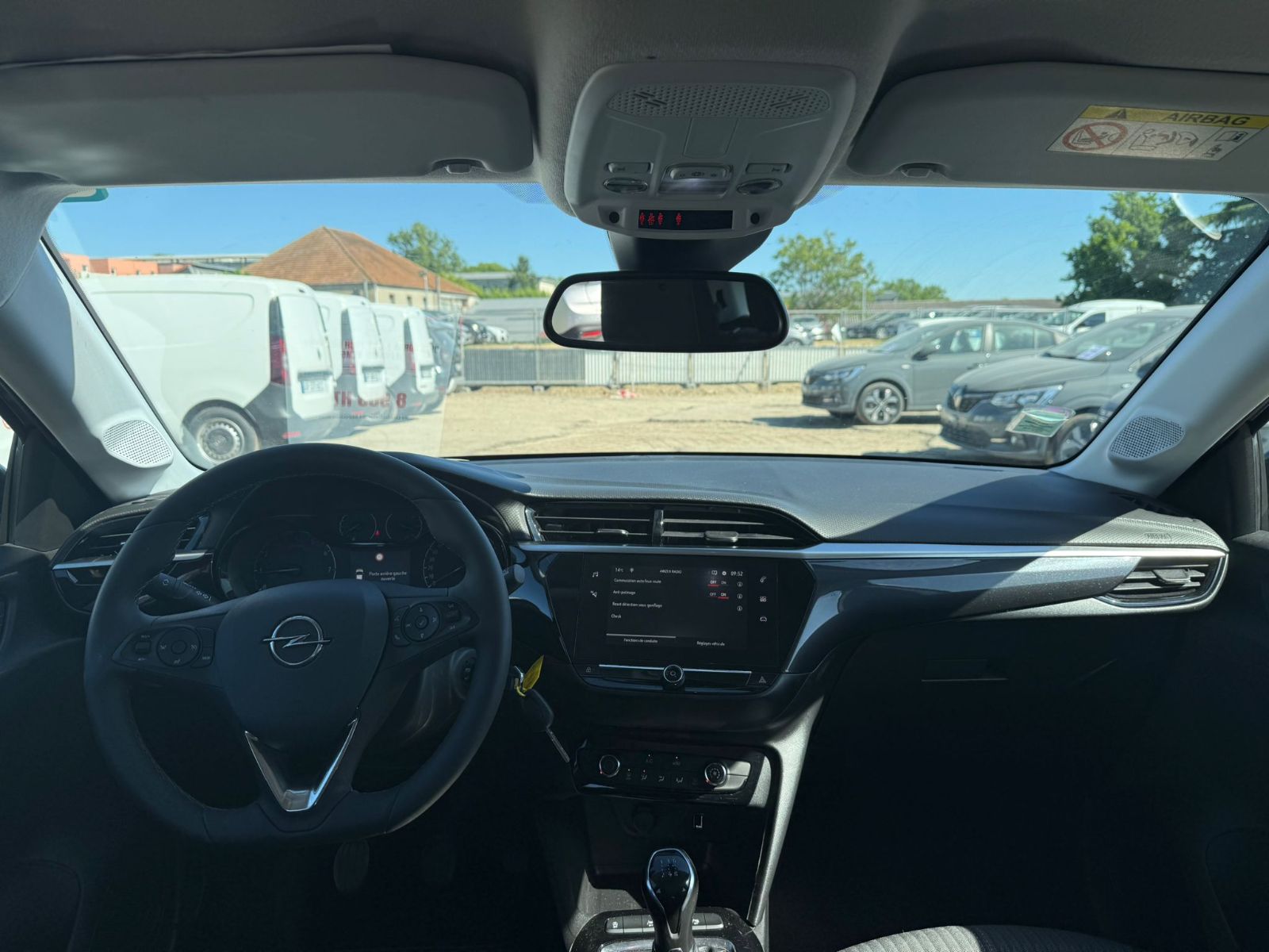 OPEL CORSA 1.2 PT 75CH BUSINESS ELEGANCE BVM5 occasion - Leader export auto Algérie, licence moudjahidine, CCR (Vue 16) - DJCAR