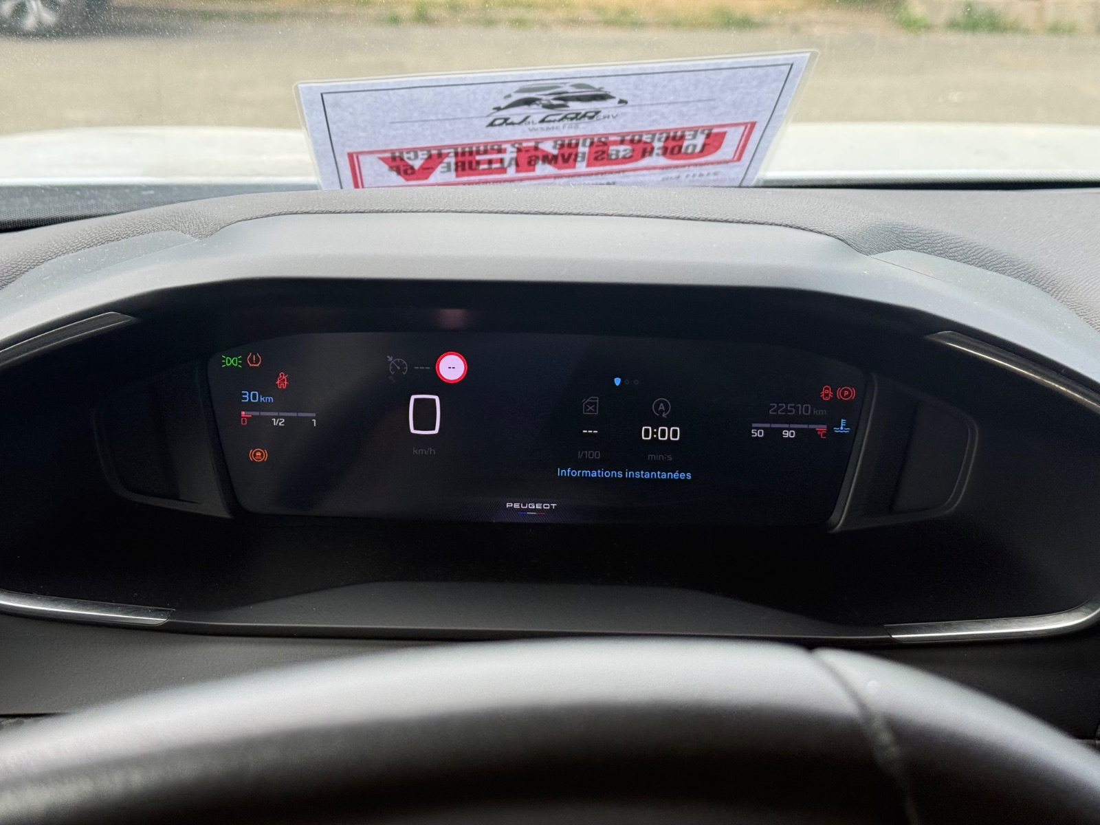 PEUGEOT 2008 1.2 PureTech 100ch S&S BVM6 Allure – 5P occasion - Leader export auto Algérie, licence moudjahidine, CCR (Vue 10) - DJCAR