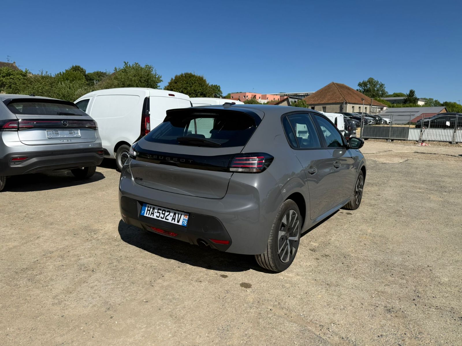 PEUGEOT 208 1.2 PureTech 75 S&S BVM5 Active – 5P occasion - Leader export auto Algérie, licence moudjahidine, CCR (Vue 5) - DJCAR