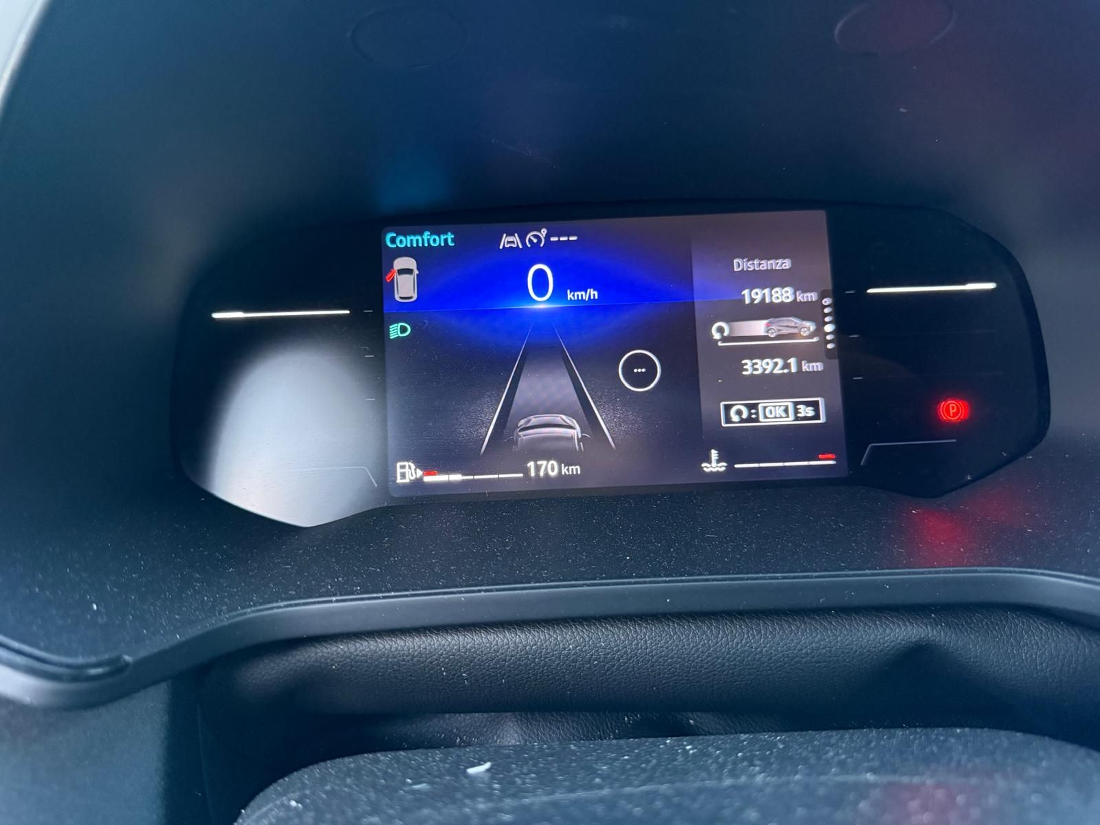 RENAULT CAPTUR 1.0 TCe 90 ch Techno – 5P – Toit Noir occasion - Leader export auto Algérie, licence moudjahidine, CCR (Vue 15) - DJCAR
