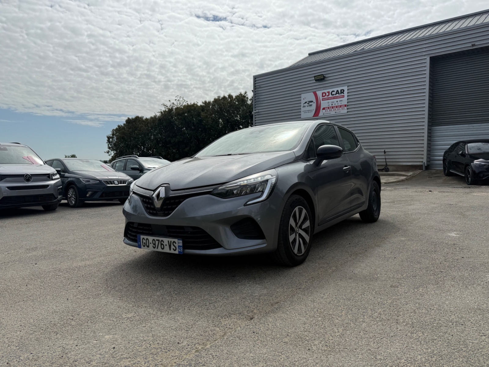 RENAULT CLIO V 1.0 TCe 90 Equilibre – 5P occasion - Leader export auto Algérie, licence moudjahidine, CCR (Vue 3) - DJCAR