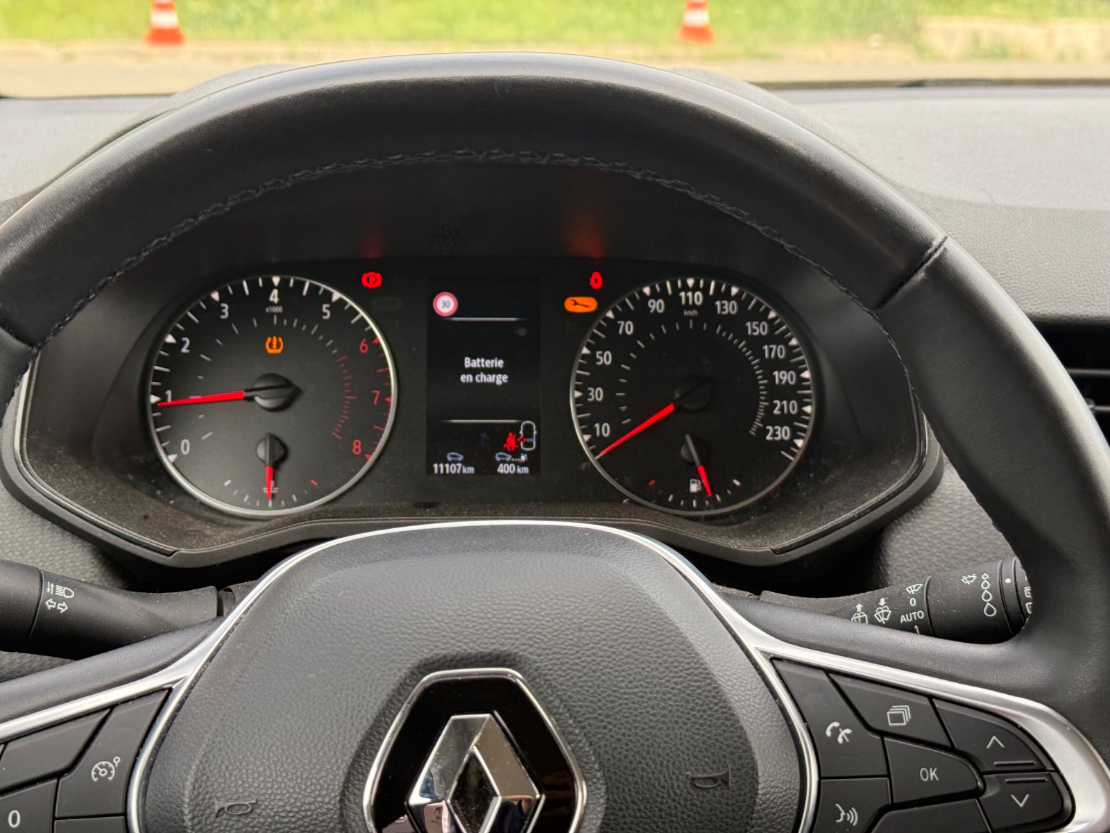 RENAULT CLIO V 1.0 TCe 90 Equilibre – 5P occasion - Leader export auto Algérie, licence moudjahidine, CCR (Vue 16) - DJCAR