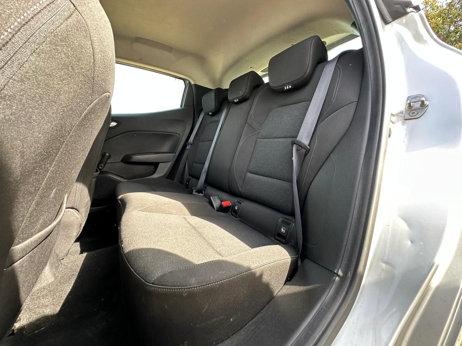 RENAULT CLIO V 1.0 TCe 90 Equilibre – 5P occasion - Leader export auto Algérie, licence moudjahidine, CCR (Vue 11) - DJCAR