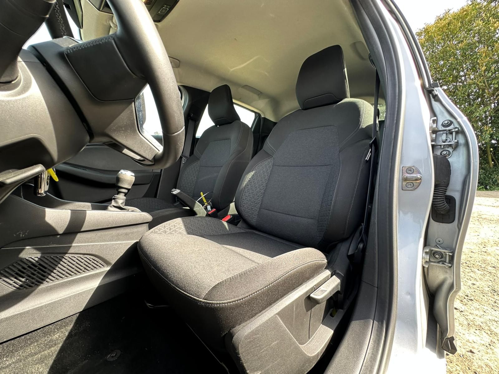 RENAULT CLIO V 1.0 TCe 90 Equilibre – 5P occasion - Leader export auto Algérie, licence moudjahidine, CCR (Vue 12) - DJCAR