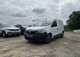 RENAULT EXPRESS VAN 1.3 TCE 100 EXPRESS VAN – 22 CONFORT occasion - Leader export auto Algérie, licence moudjahidine, CCR (Vue 1) - DJCAR