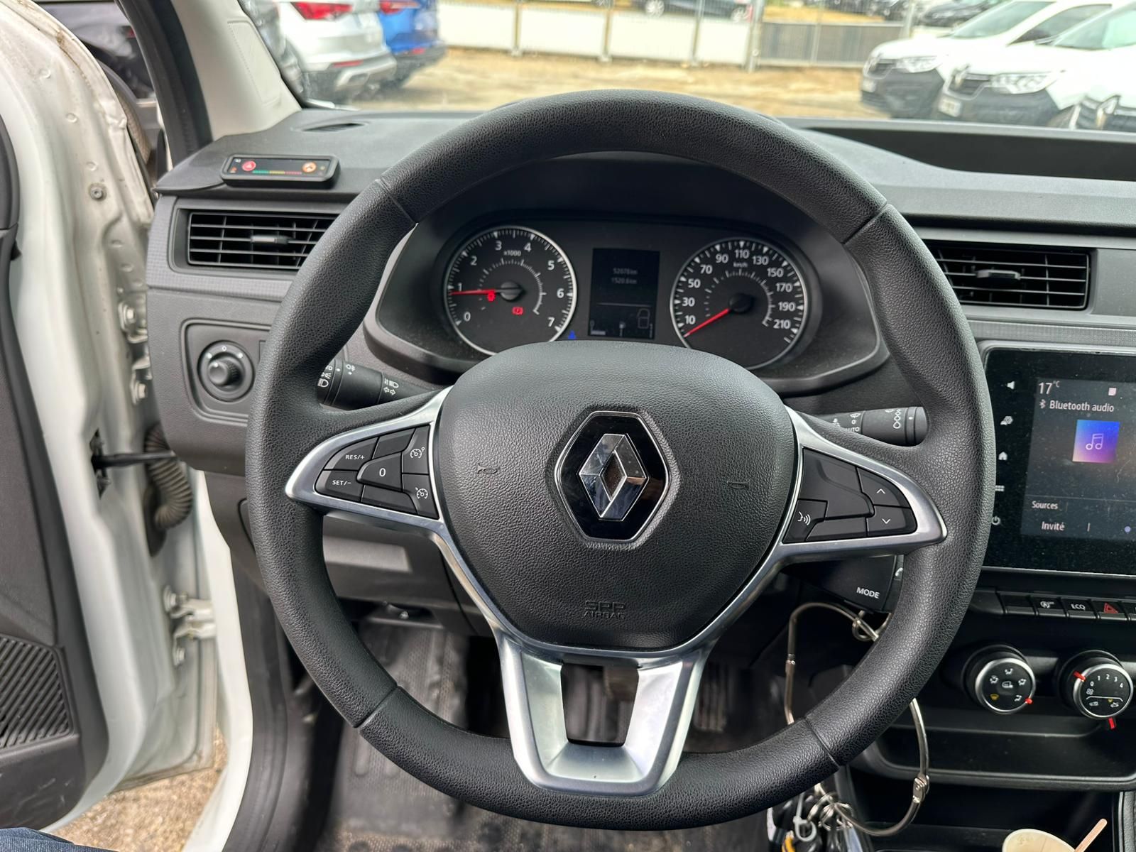 RENAULT EXPRESS VAN 1.3 TCE 100 EXPRESS VAN – 22 CONFORT occasion - Leader export auto Algérie, licence moudjahidine, CCR (Vue 12) - DJCAR