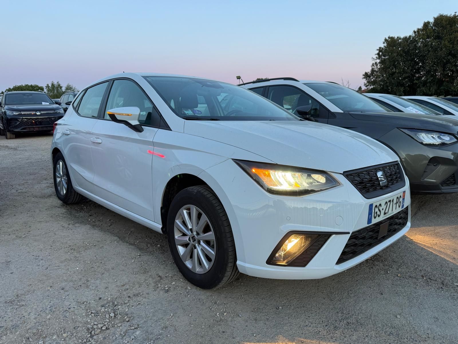 SEAT IBIZA 1.0 TSI 95ch BVM5 STYLE – 5P occasion - Leader export auto Algérie, licence moudjahidine, CCR (Vue 2) - DJCAR