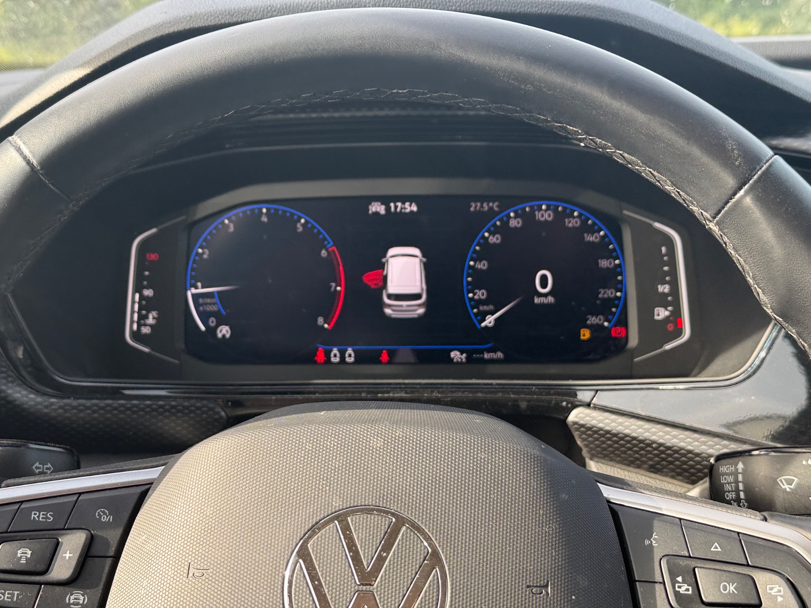 VOLKSWAGEN T-CROSS 1.0 TSI 95 Start/Stop BVM5 Life Tech occasion - Leader export auto Algérie, licence moudjahidine, CCR (Vue 13) - DJCAR