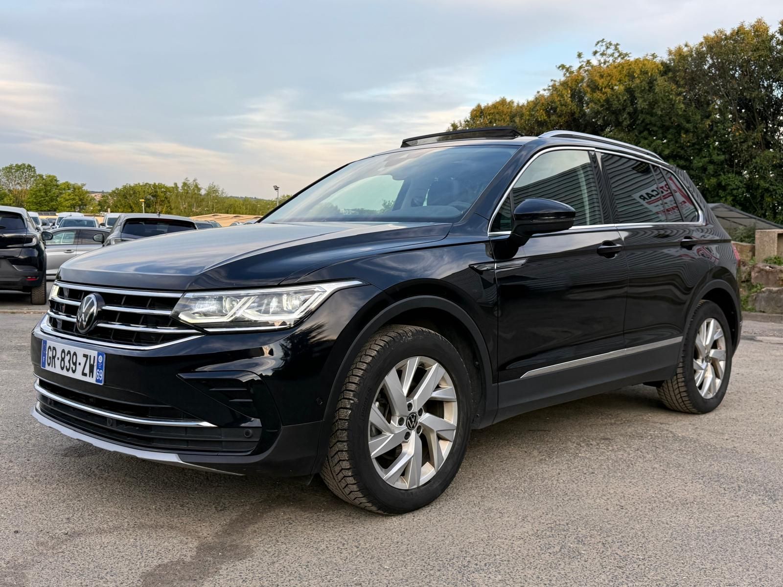 VOLKSWAGEN TIGUAN 1.5 TSI 150ch DSG7 Elegance – Siege Cuir – TO occasion - Leader export auto Algérie, licence moudjahidine, CCR (Vue 1) - DJCAR