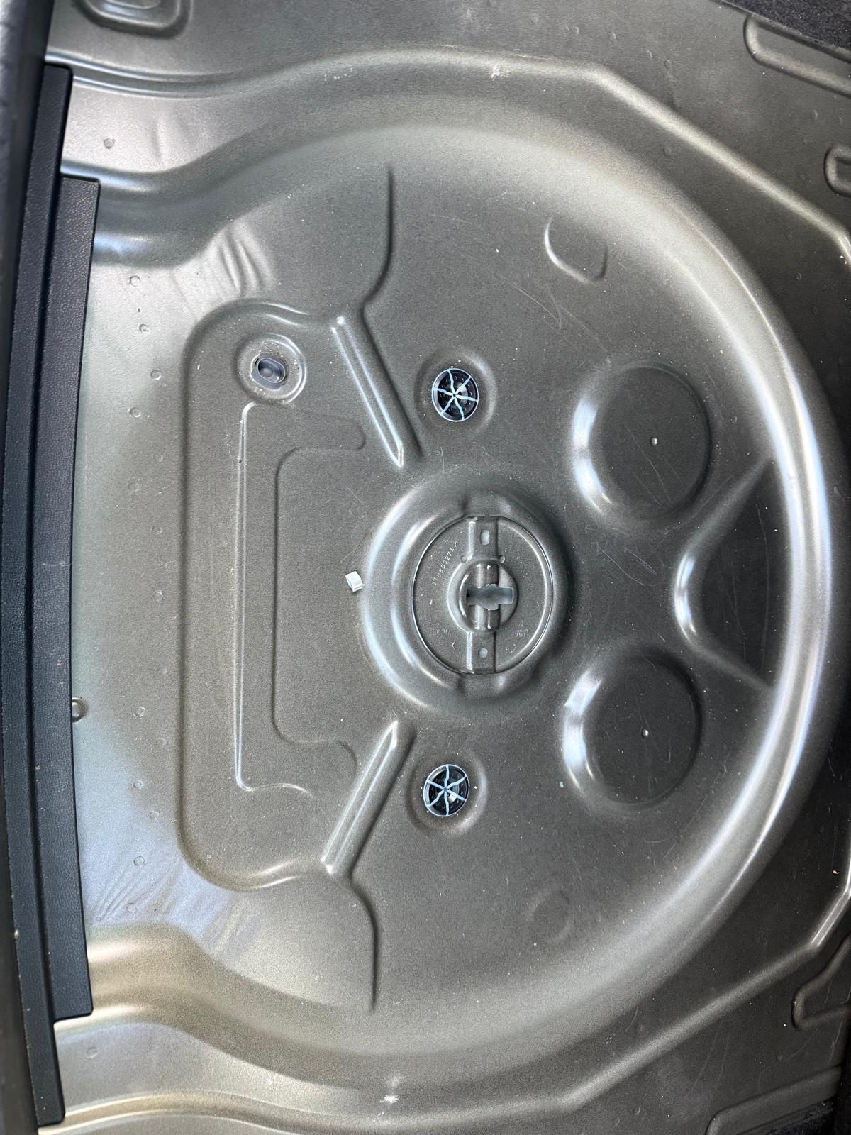 VOLKSWAGEN TIGUAN 1.5 TSI 150ch DSG7 Elegance – Siege Cuir – TO occasion - Leader export auto Algérie, licence moudjahidine, CCR (Vue 10) - DJCAR