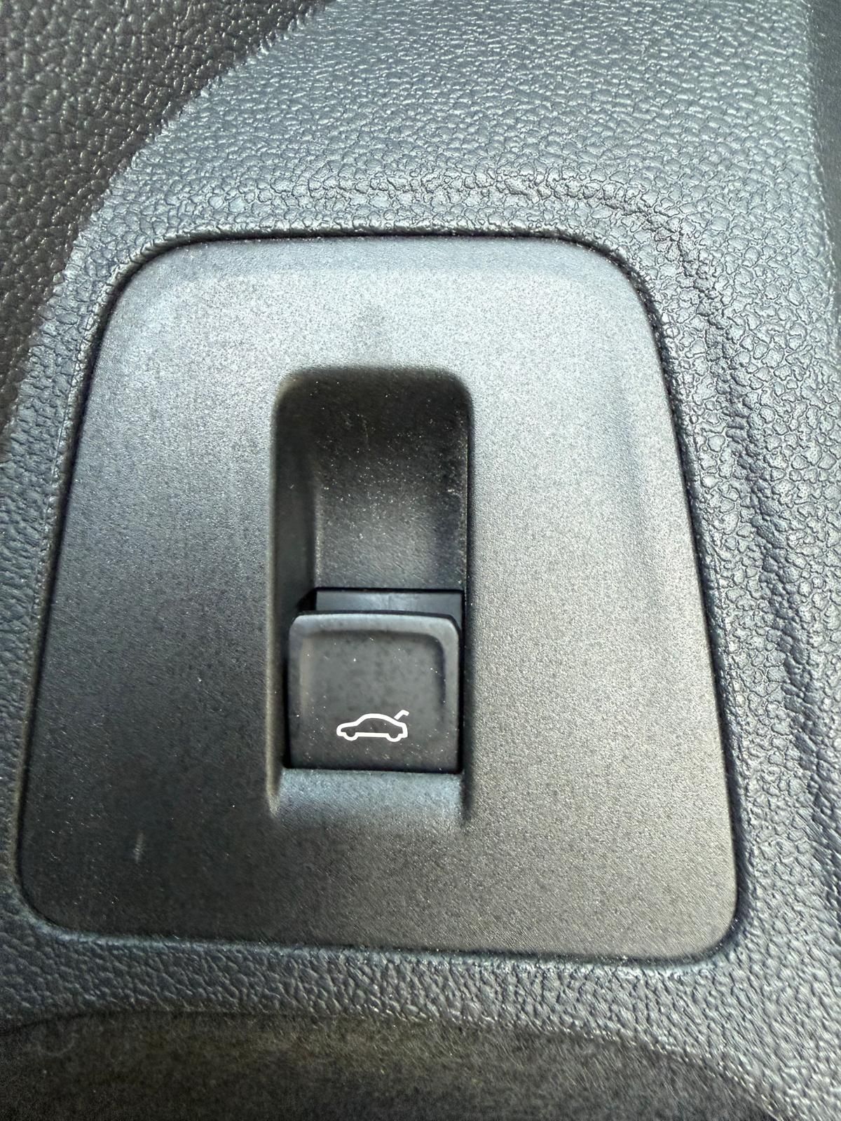 VOLKSWAGEN TIGUAN 1.5 TSI 150ch DSG7 Elegance – Siege Cuir – TO occasion - Leader export auto Algérie, licence moudjahidine, CCR (Vue 16) - DJCAR