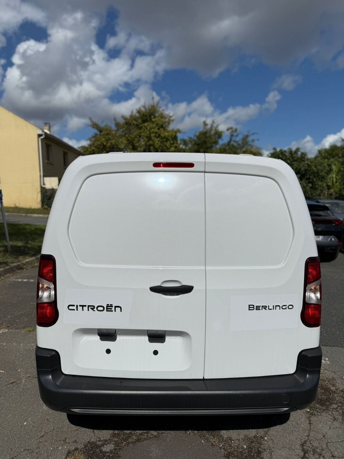 CITROEN BERLINGO VU FT N1 1.6 HDI 90 CV neuf - Leader export auto Algérie, licence moudjahidine, CCR (Vue 8) - DJCAR