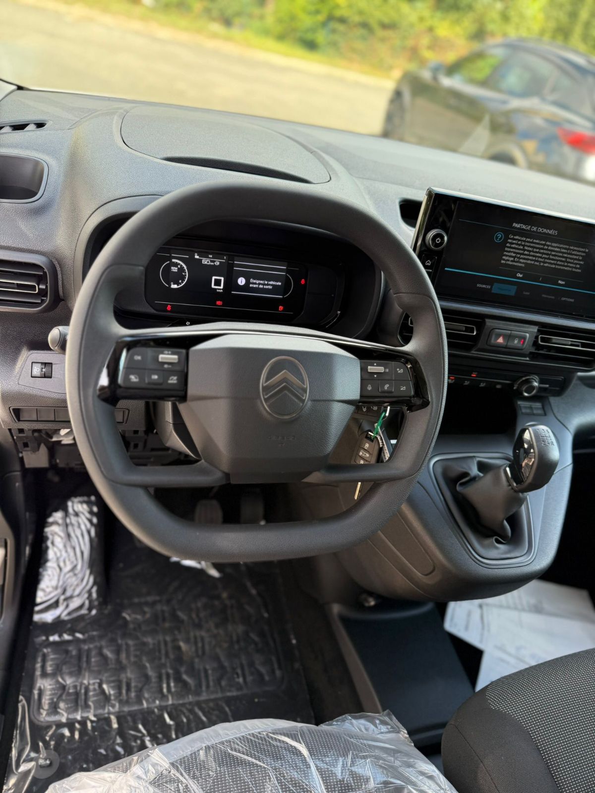CITROEN BERLINGO VU FT N1 1.6 HDI 90 CV neuf - Leader export auto Algérie, licence moudjahidine, CCR (Vue 13) - DJCAR