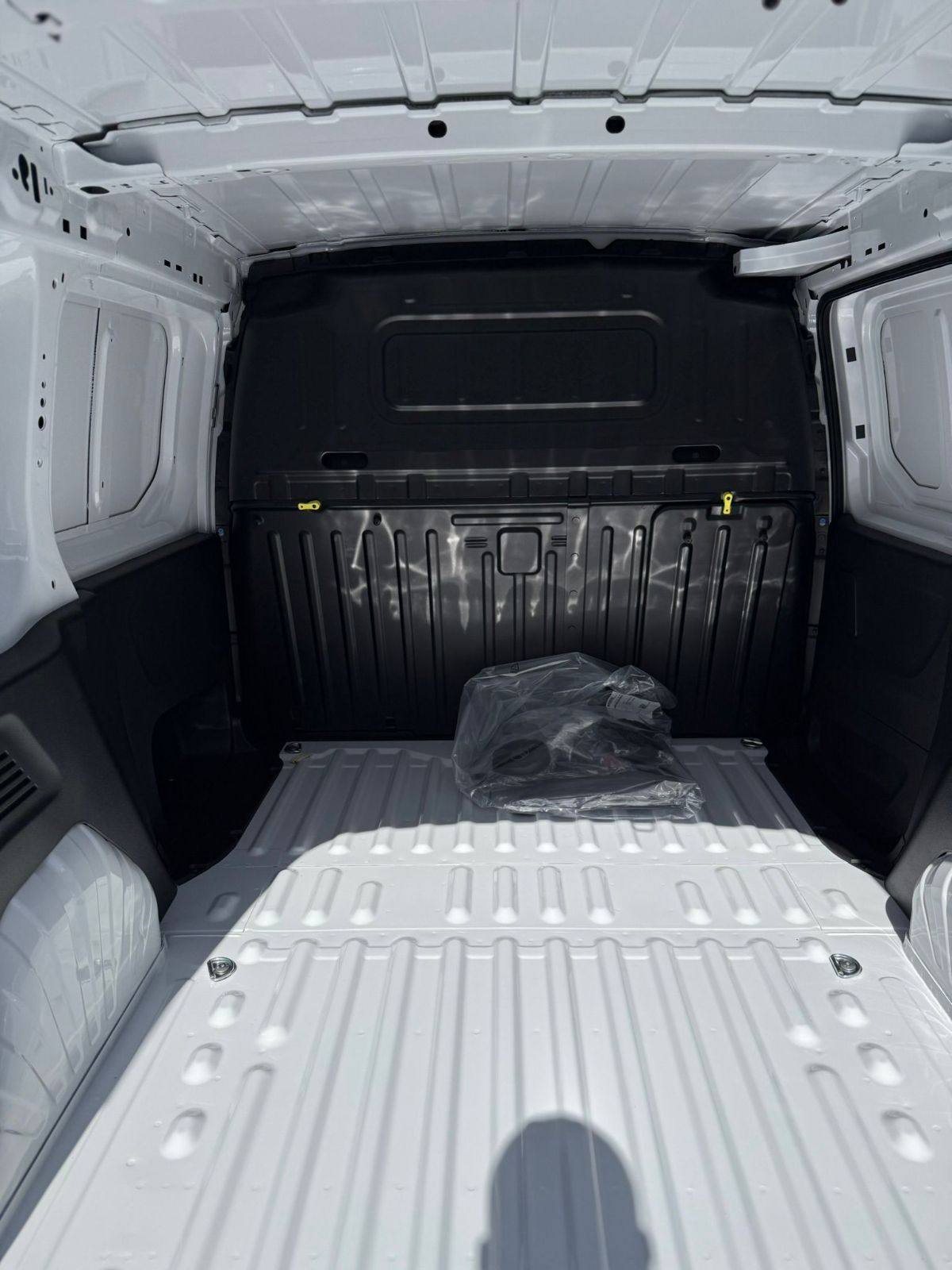 CITROEN BERLINGO VU FT N1 1.6 HDI 90 CV neuf - Leader export auto Algérie, licence moudjahidine, CCR (Vue 15) - DJCAR