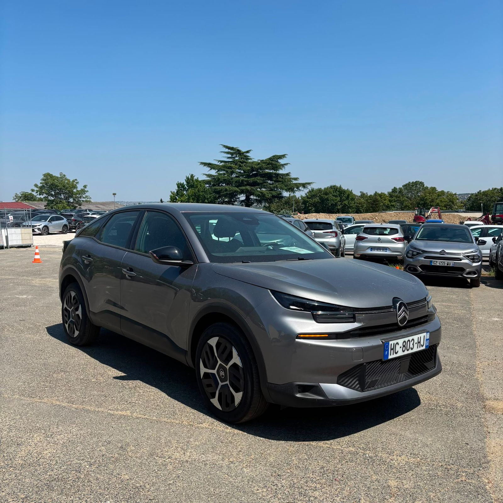 CITROEN C4 V3 1.2 Puretech 130 CH EAT8 Plus – 5P occasion - Leader export auto Algérie, licence moudjahidine, CCR (Vue 3) - DJCAR