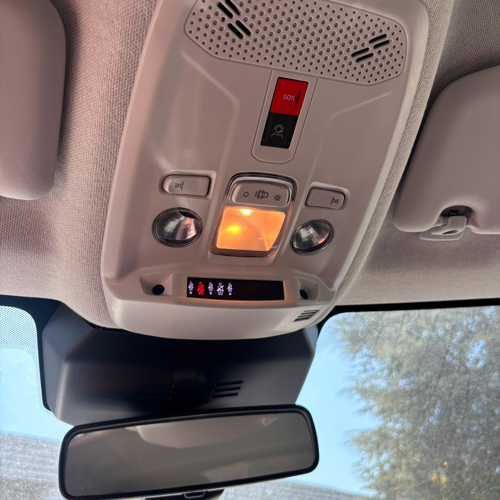CITROEN C4 V3 1.2 Puretech 130 CH EAT8 Plus – 5P occasion - Leader export auto Algérie, licence moudjahidine, CCR (Vue 15) - DJCAR