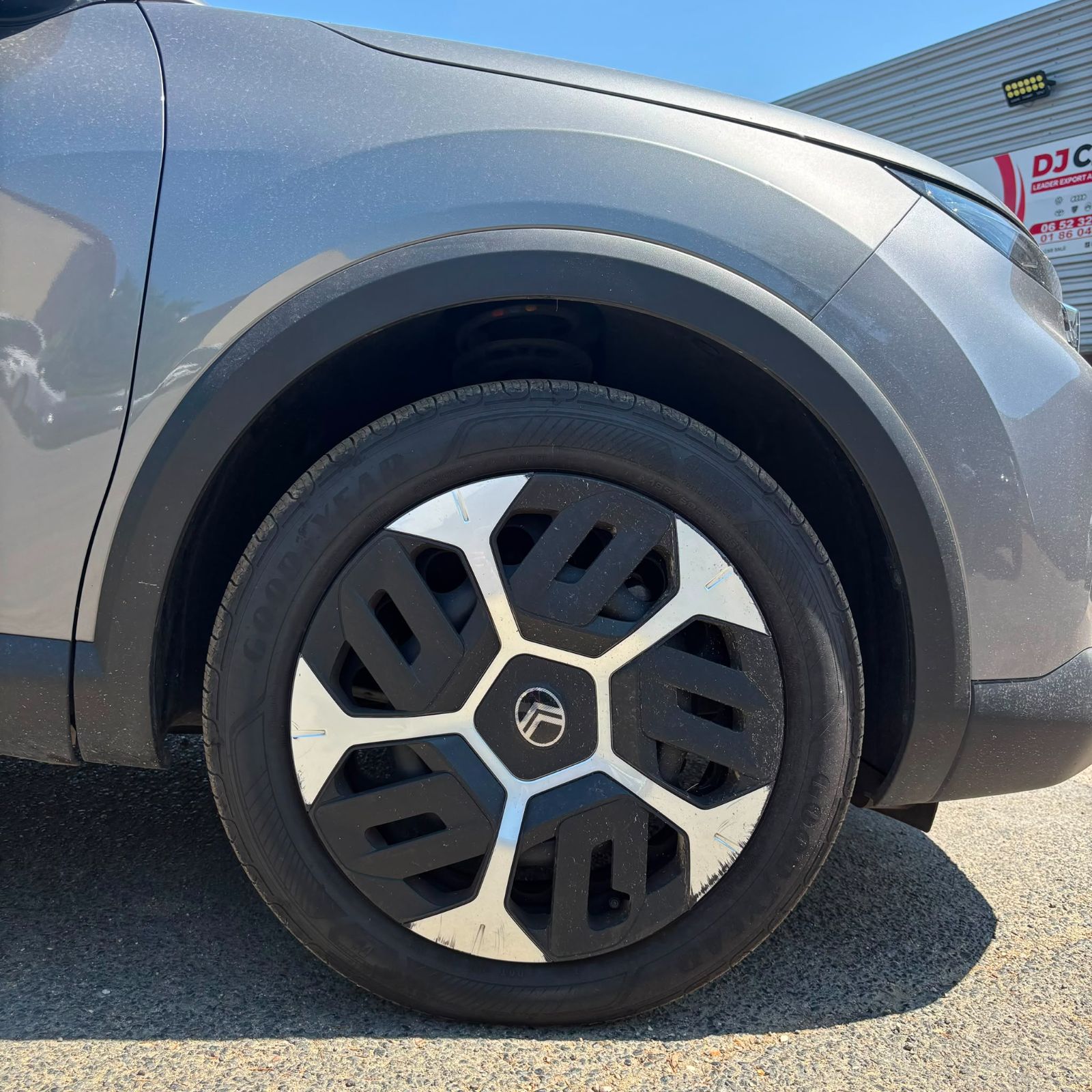 CITROEN C4 V3 1.2 Puretech 130 CH EAT8 Plus – 5P occasion - Leader export auto Algérie, licence moudjahidine, CCR (Vue 20) - DJCAR