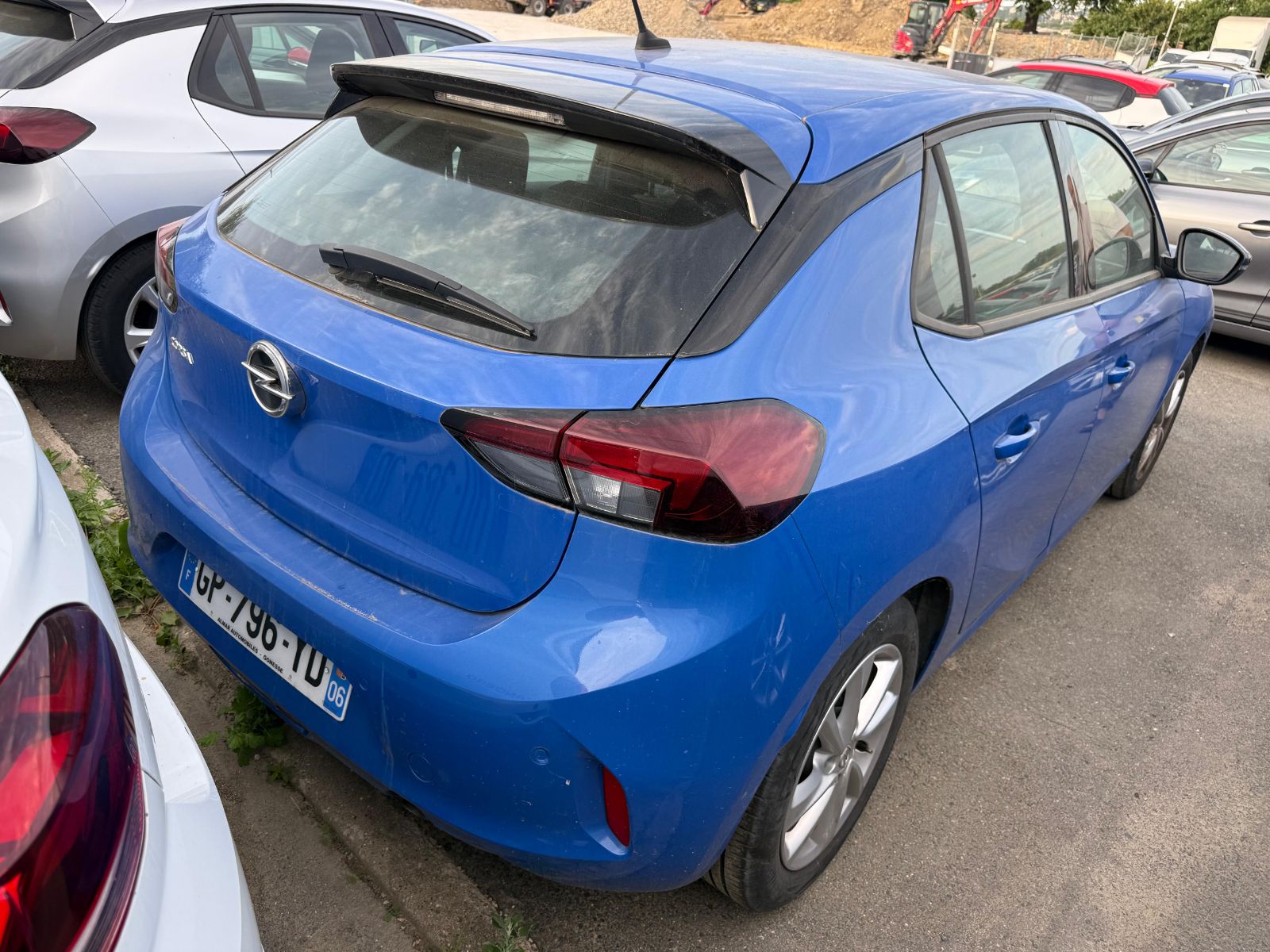 OPEL CORSA 1.2 PT 75CH BUSINESS ELEGANCE BVM5 occasion - Leader export auto Algérie, licence moudjahidine, CCR (Vue 4) - DJCAR