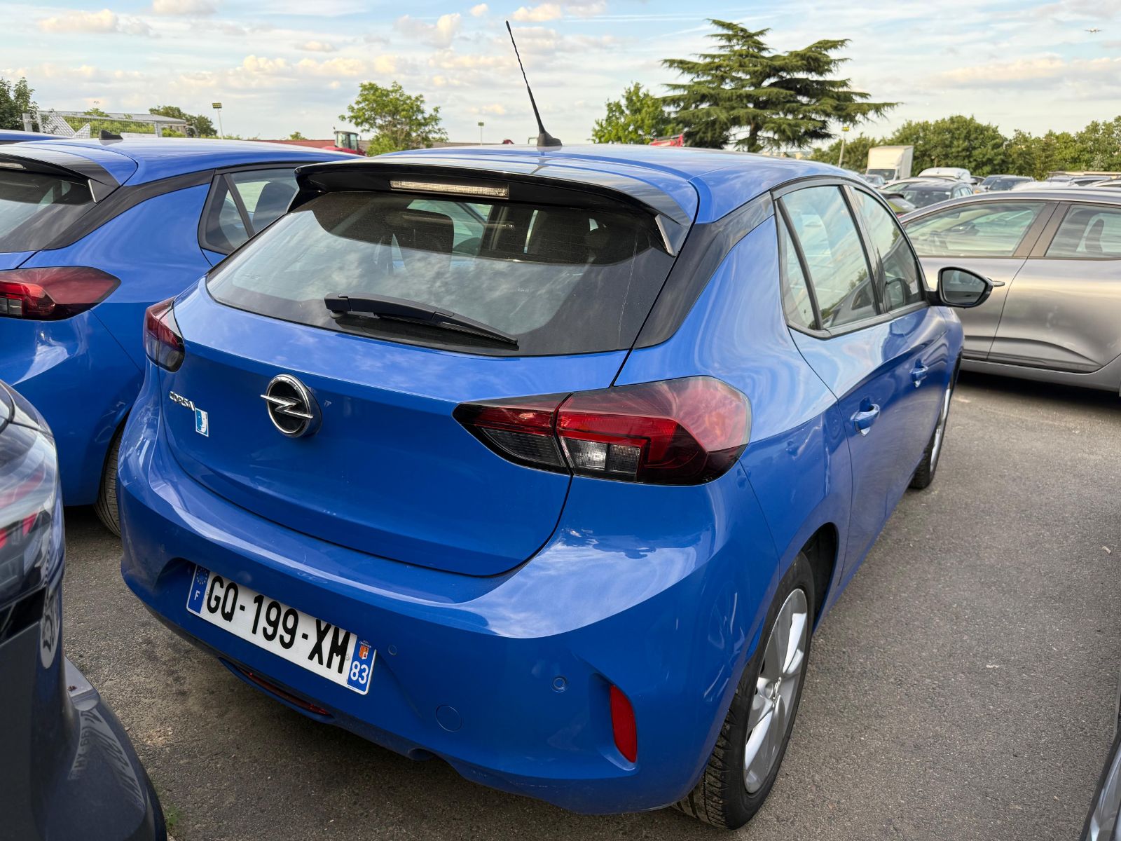 OPEL CORSA 1.2 PT 75CH BUSINESS ELEGANCE BVM5 occasion - Leader export auto Algérie, licence moudjahidine, CCR (Vue 3) - DJCAR