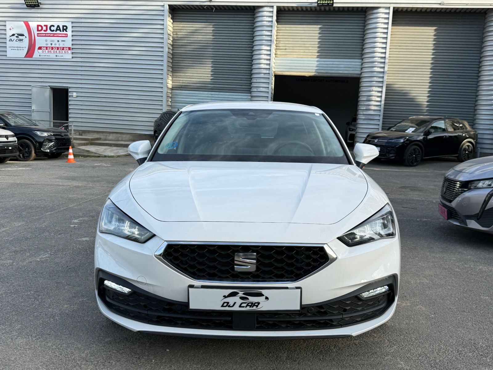 SEAT LEON IV 1,5 TSI 115CV DSG STYLE 25 ANNIVERSAIRE occasion - Leader export auto Algérie, licence moudjahidine, CCR (Vue 3) - DJCAR