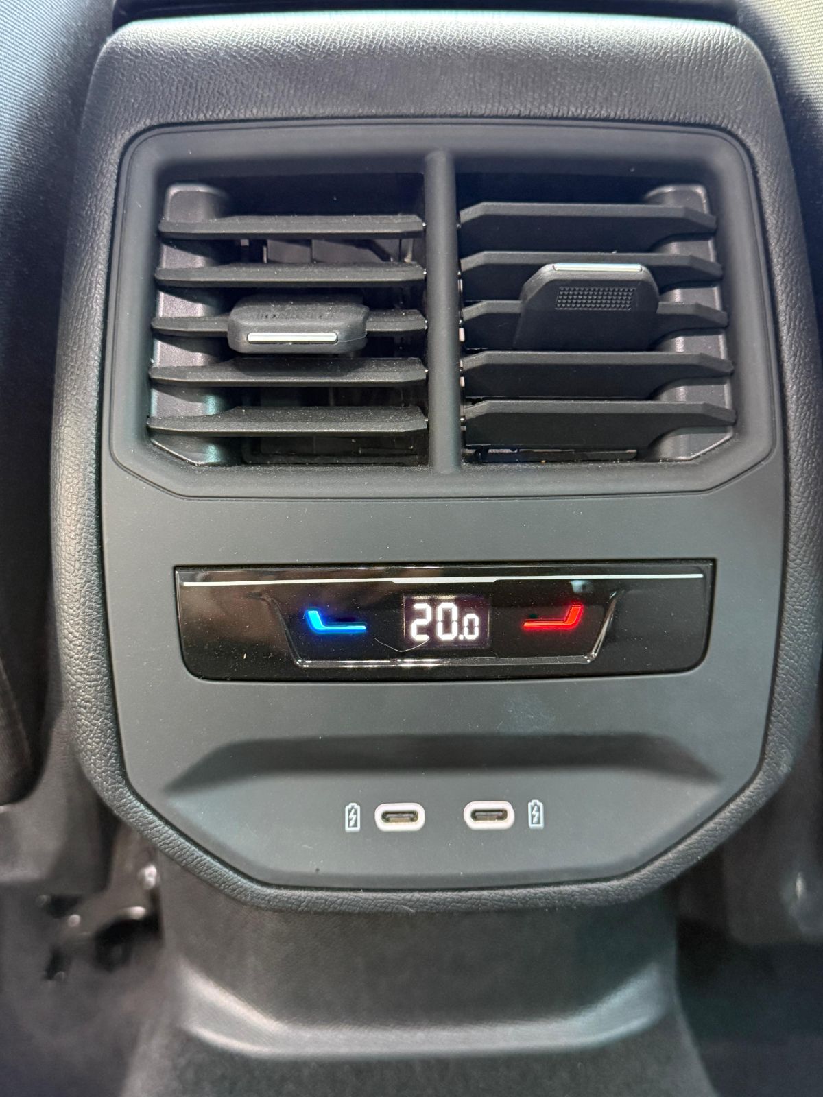 SEAT LEON IV 1,5 TSI 115CV DSG STYLE 25 ANNIVERSAIRE occasion - Leader export auto Algérie, licence moudjahidine, CCR (Vue 9) - DJCAR
