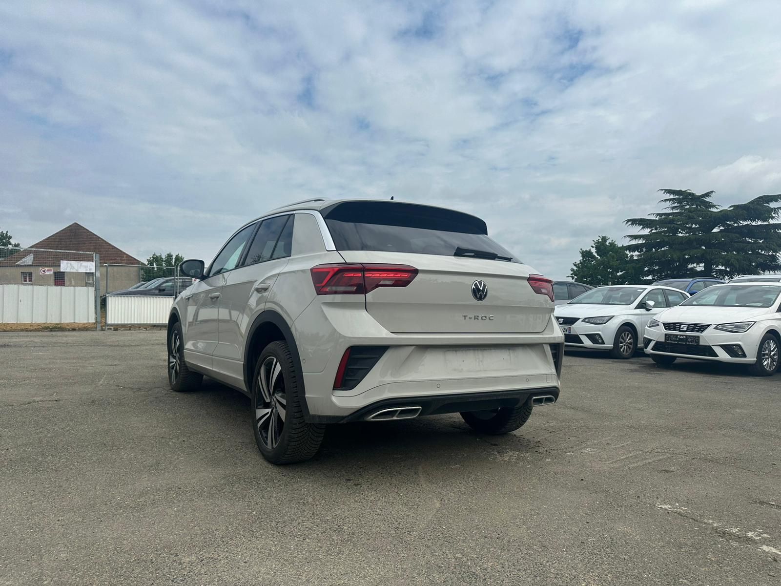 VOLKSWAGEN T-ROC R-LINE 1.5 TSI 150Ch Start/Stop DSG7 – 5P occasion - Leader export auto Algérie, licence moudjahidine, CCR (Vue 3) - DJCAR